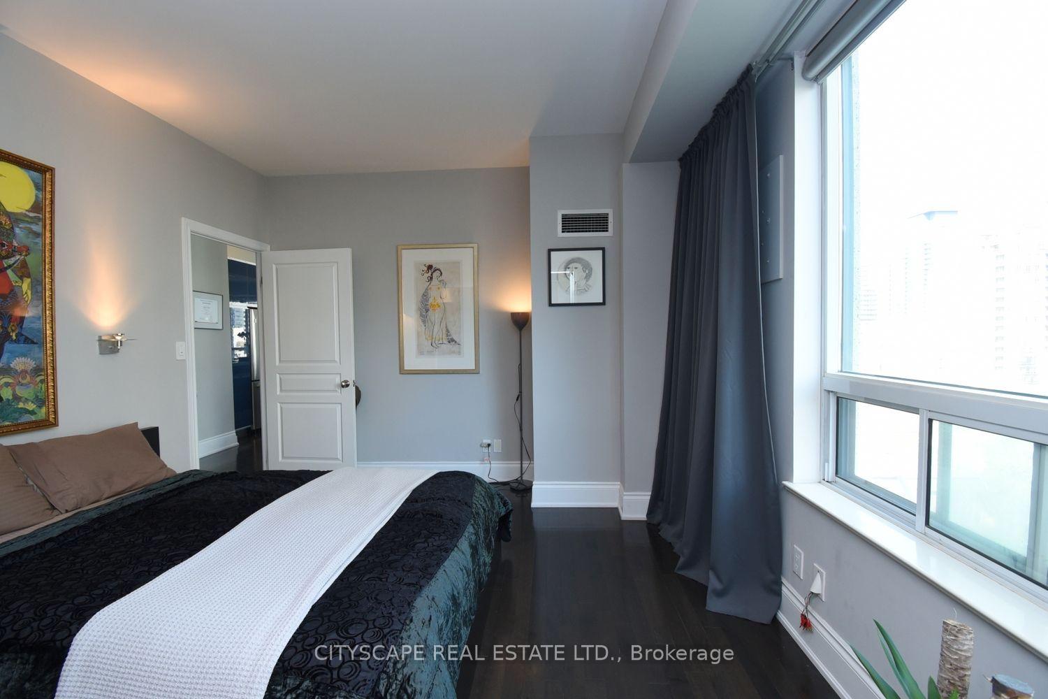 Photo 21 of 903 Bloor Street, Toronto, Dovercourt-Wallace Emerson-Junction — HOMEH