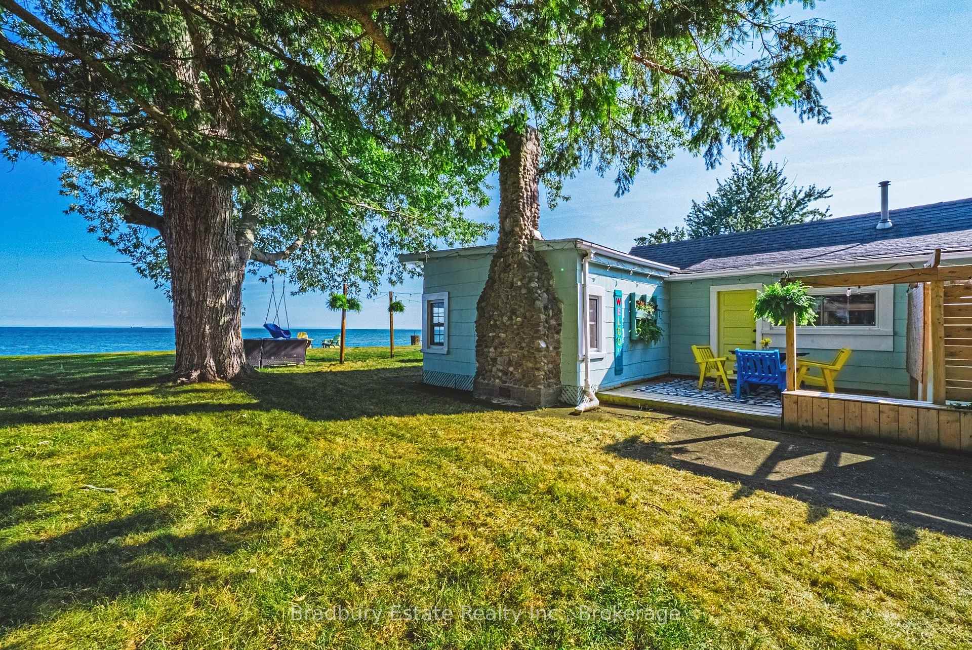 Photo of 11141 Churchill Avenue
