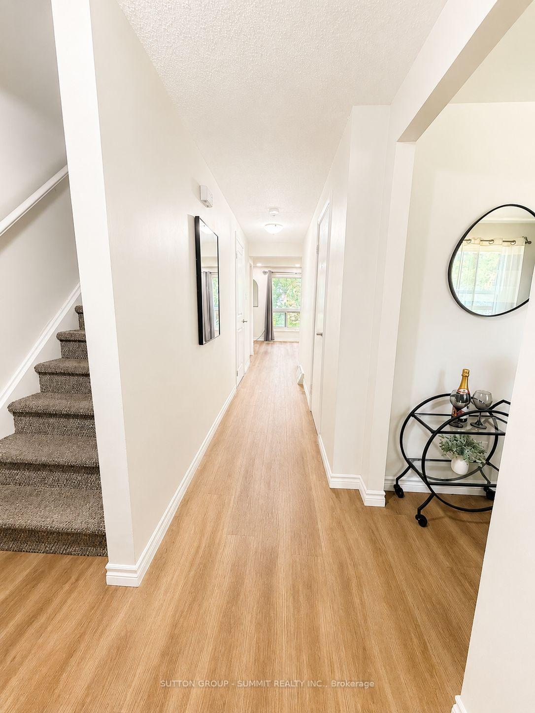 Photo 7 of 433a Dunvegan Drive, Waterloo, Lincoln Village — HOMEH