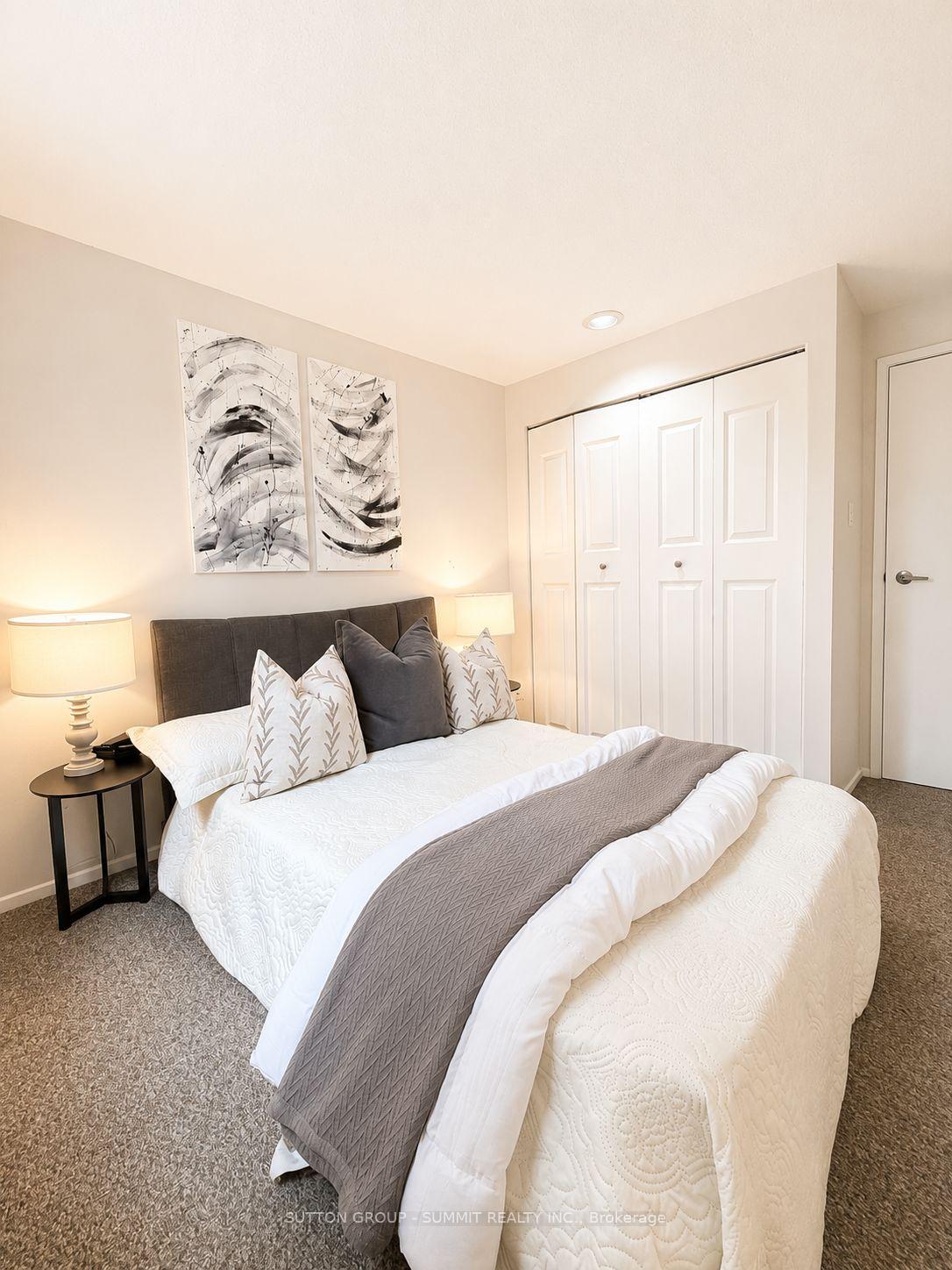 Photo 25 of 433a Dunvegan Drive, Waterloo, Lincoln Village — HOMEH