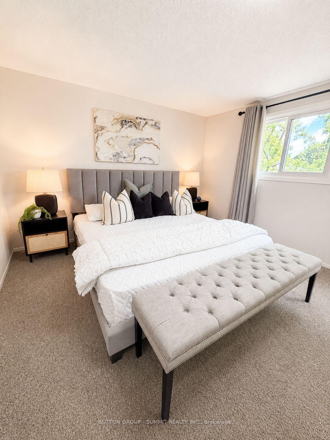 Photo 26 of 433a Dunvegan Drive, Waterloo, Lincoln Village — HOMEH