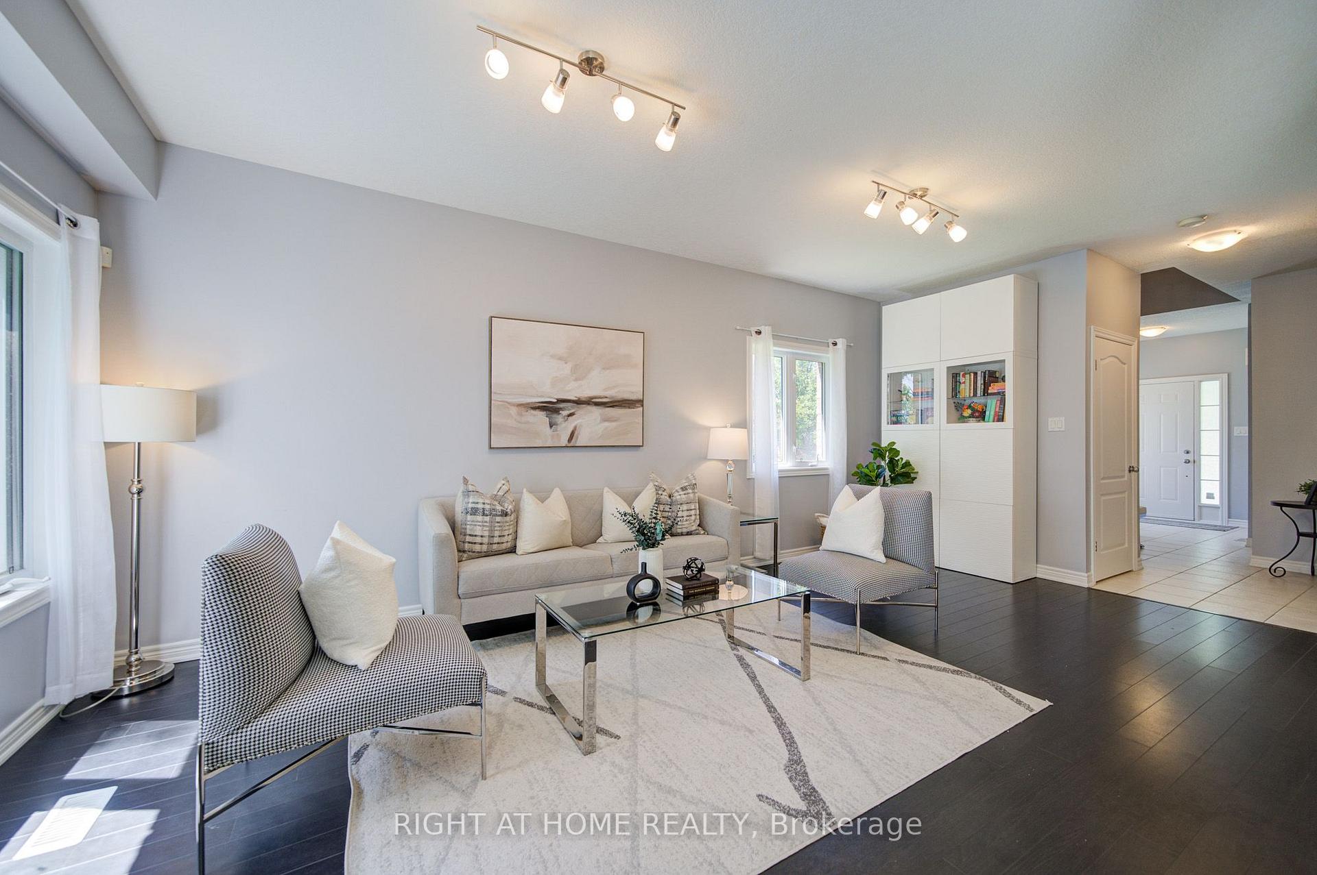 Photo 3 of Unit 64, 64 Myers Lane, Hamilton, Ancaster — HOMEH