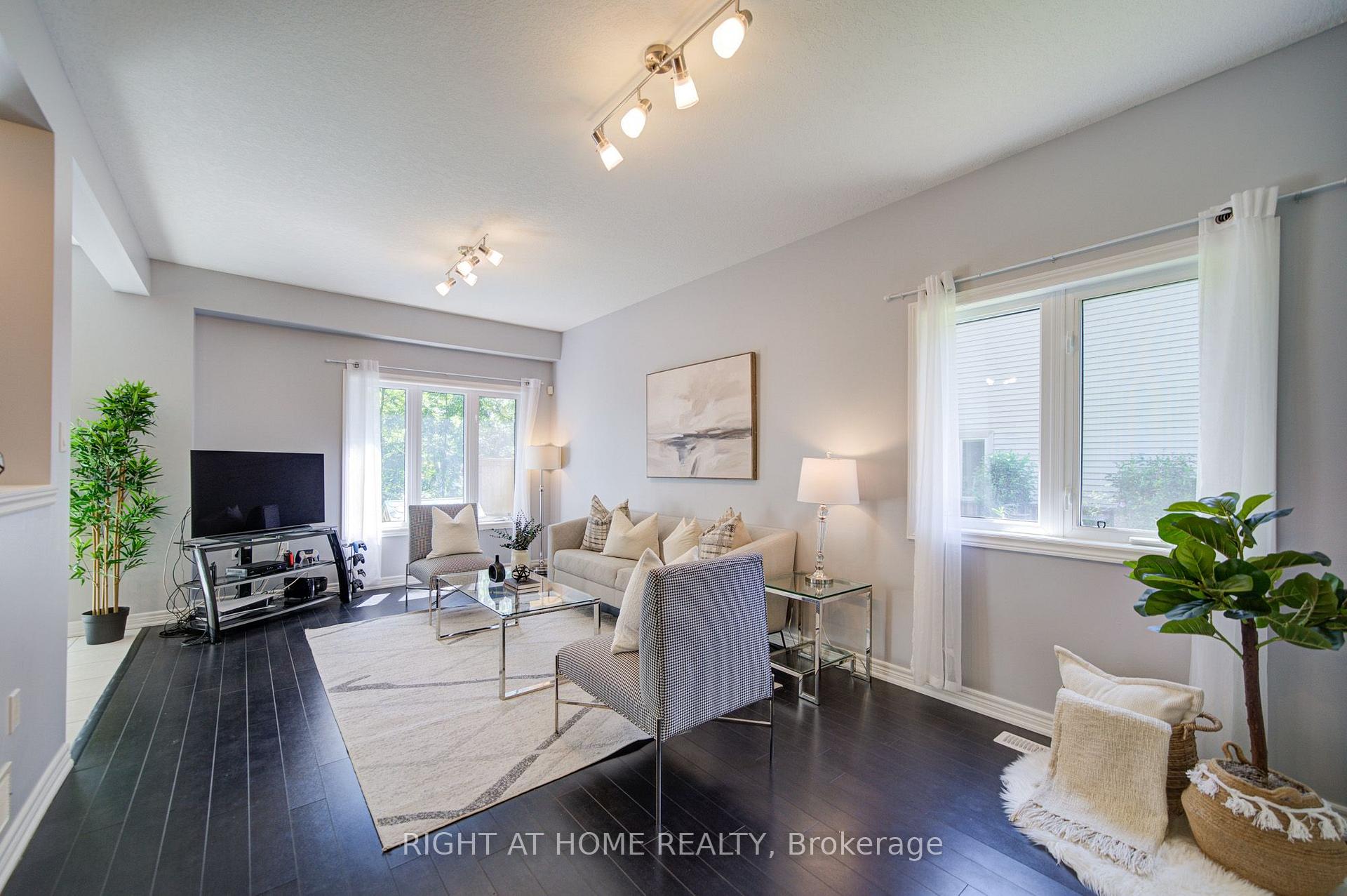 Photo 4 of Unit 64, 64 Myers Lane, Hamilton, Ancaster — HOMEH