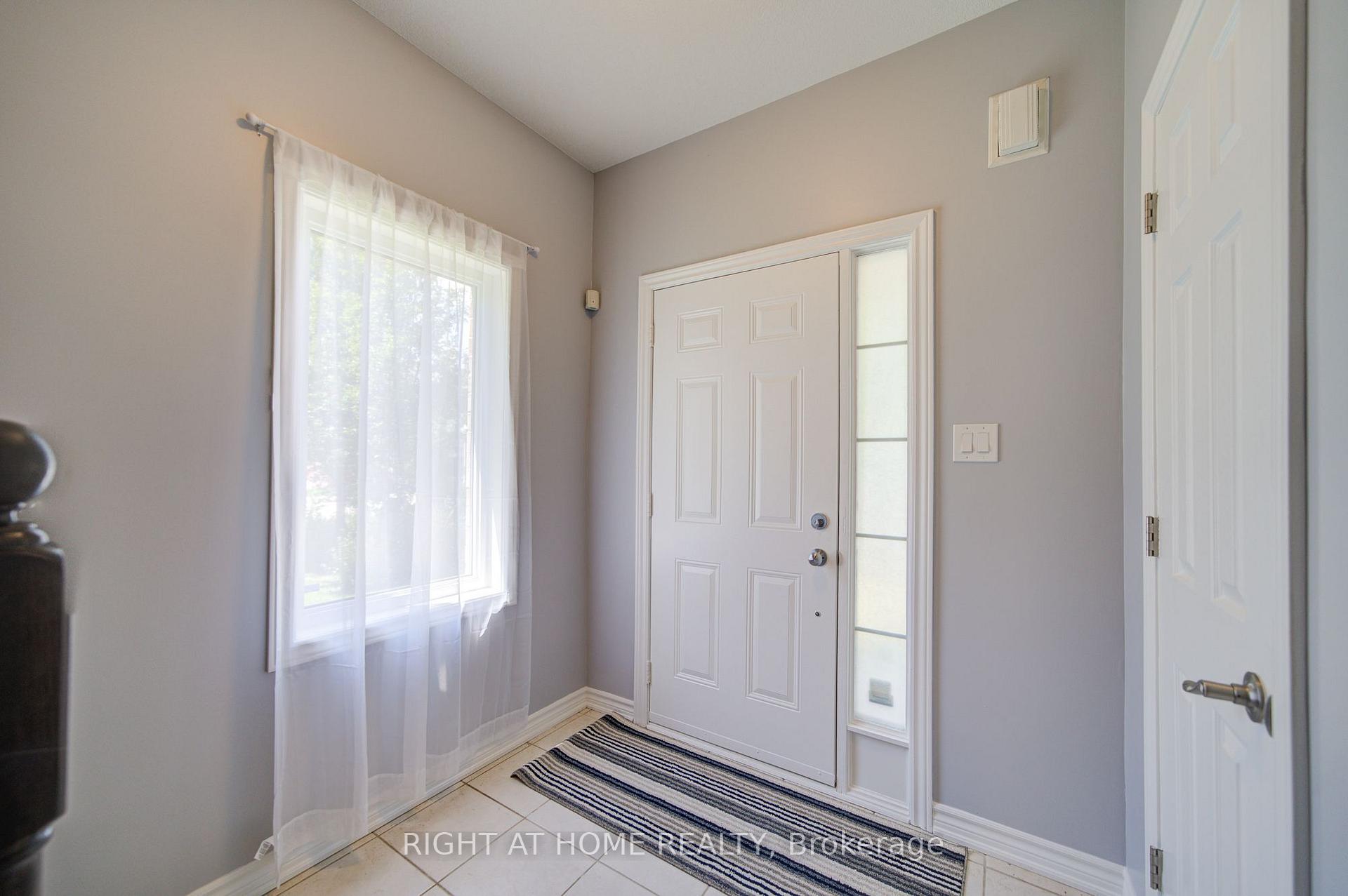 Photo 6 of Unit 64, 64 Myers Lane, Hamilton, Ancaster — HOMEH