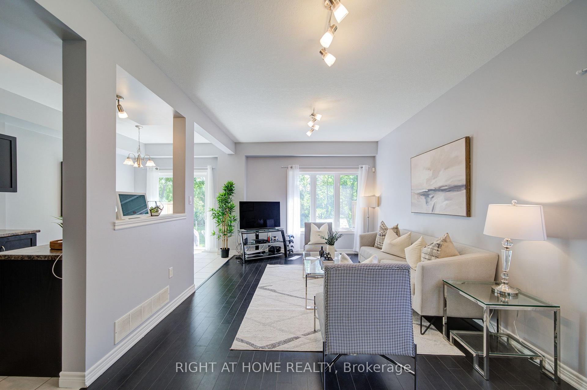 Photo 8 of Unit 64, 64 Myers Lane, Hamilton, Ancaster — HOMEH