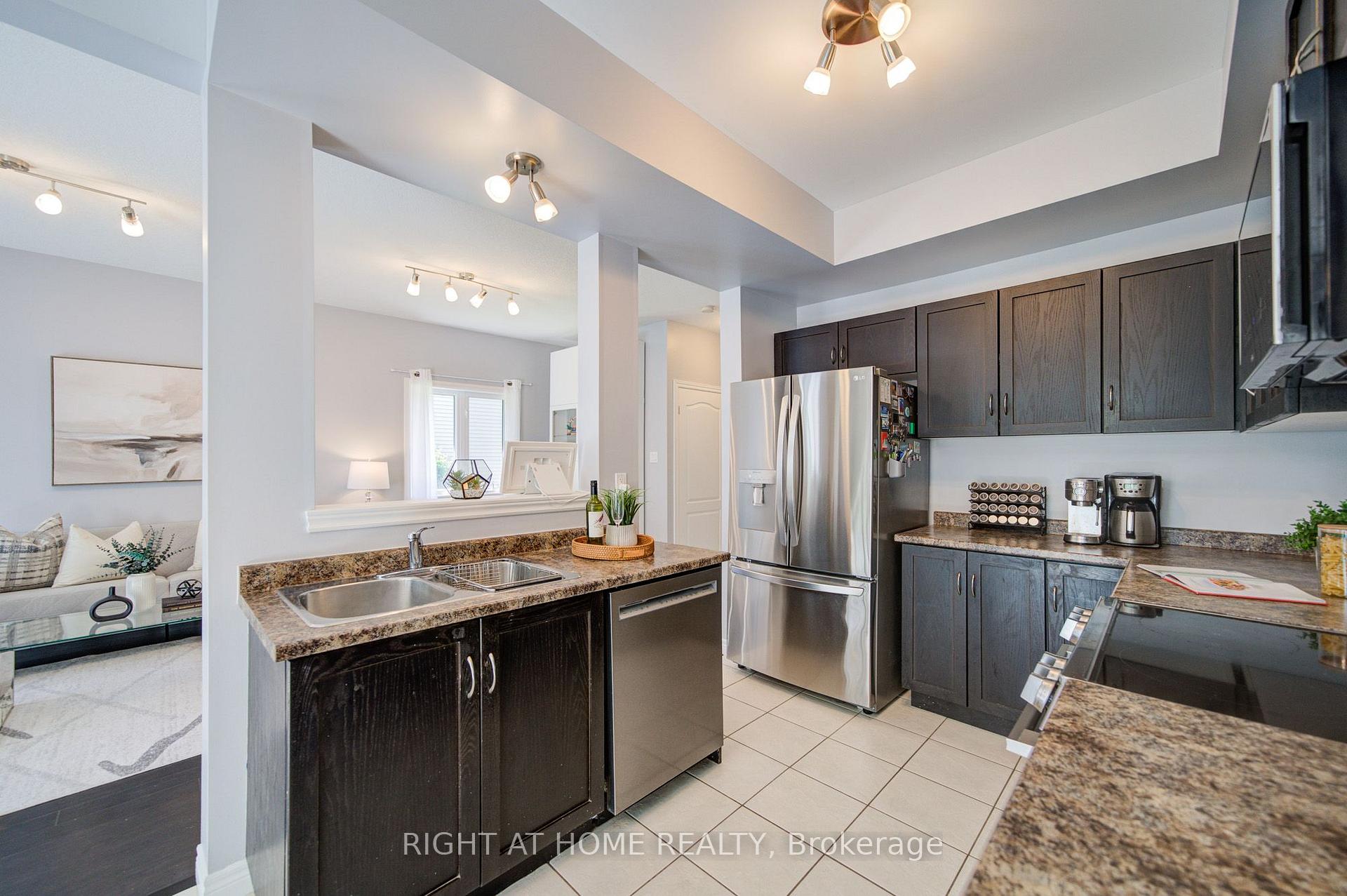 Photo 12 of Unit 64, 64 Myers Lane, Hamilton, Ancaster — HOMEH
