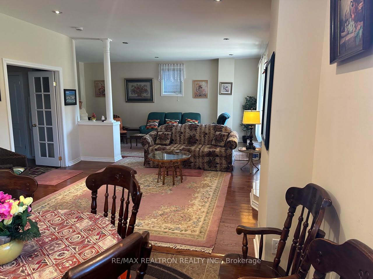 Photo 7 of Unit Basement, 95 Ames Crescent, Aurora, Bayview Northeast — HOMEH
