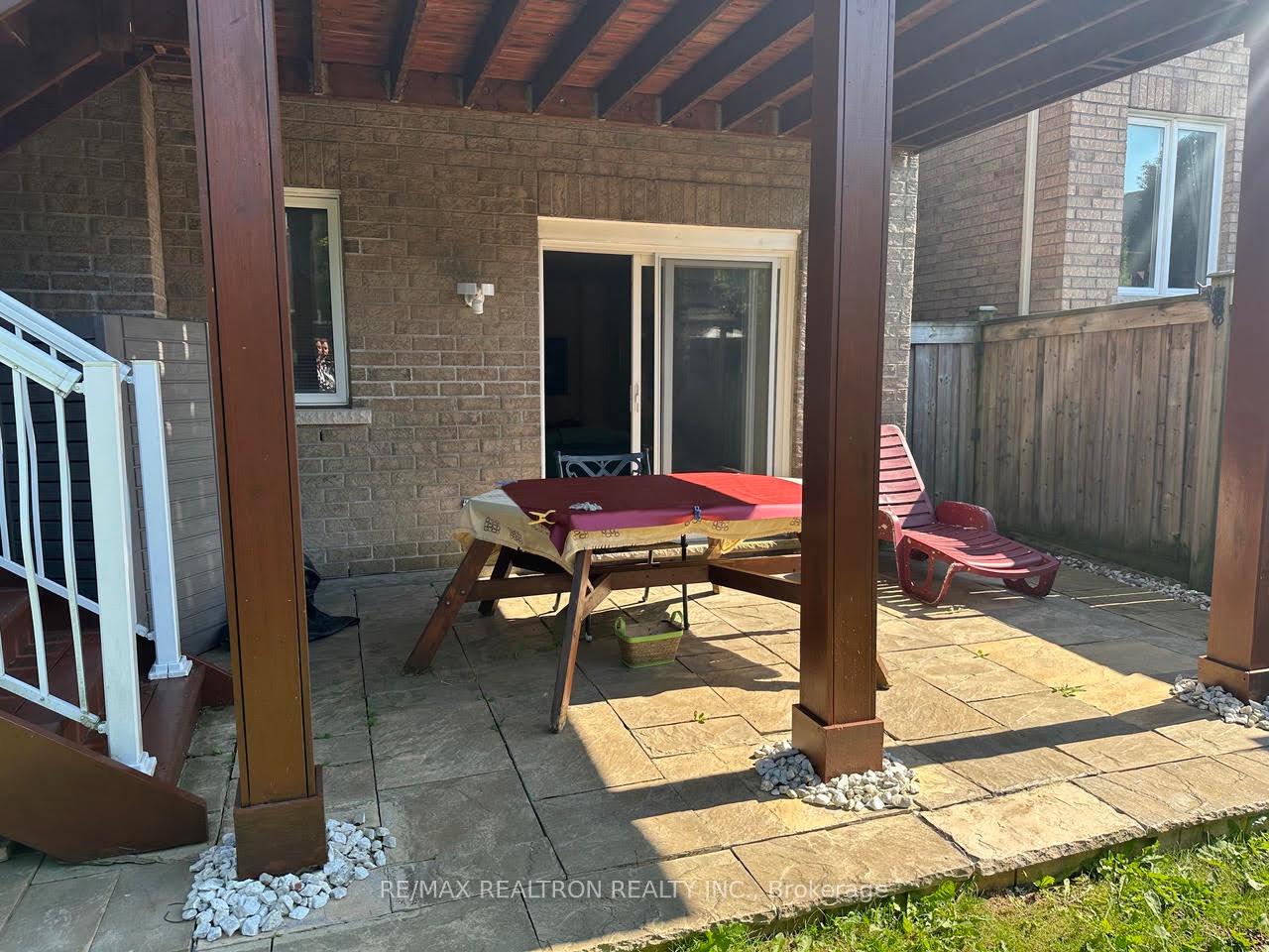 Photo 21 of Unit Basement, 95 Ames Crescent, Aurora, Bayview Northeast — HOMEH
