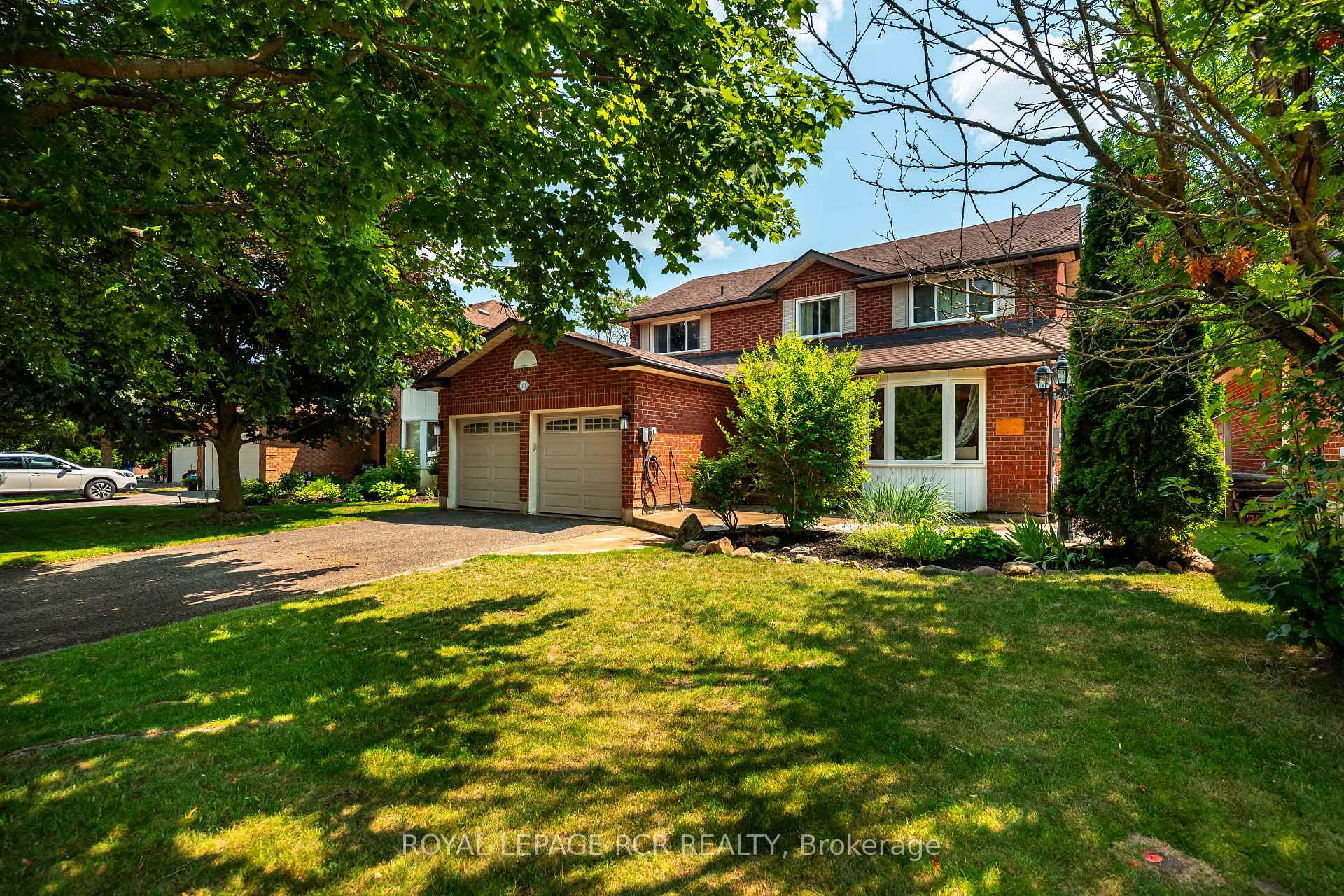 Photo 3 of 113 Meadow Drive, Orangeville — HOMEH