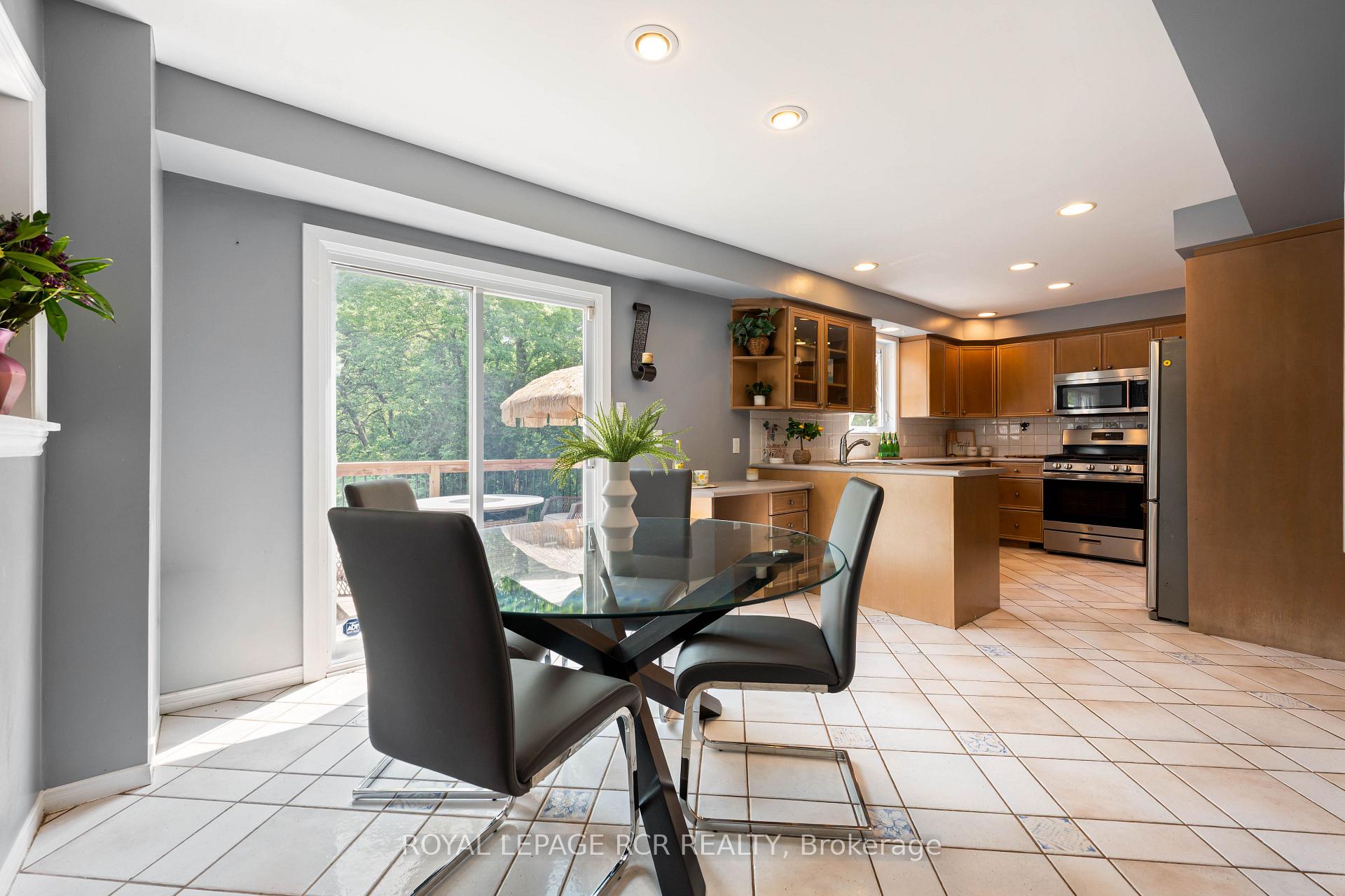 Photo 24 of 113 Meadow Drive, Orangeville — HOMEH