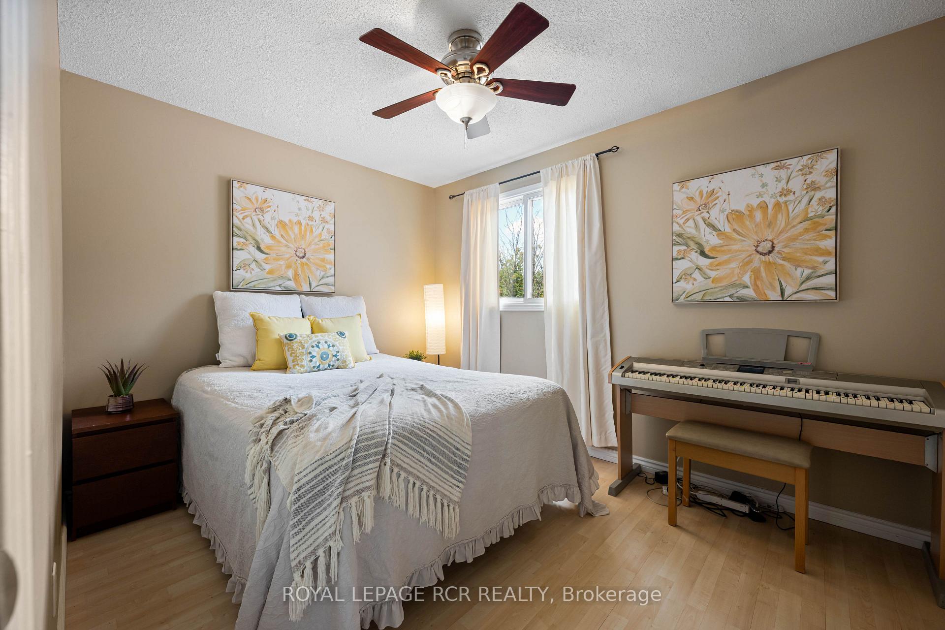 Photo 39 of 113 Meadow Drive, Orangeville — HOMEH