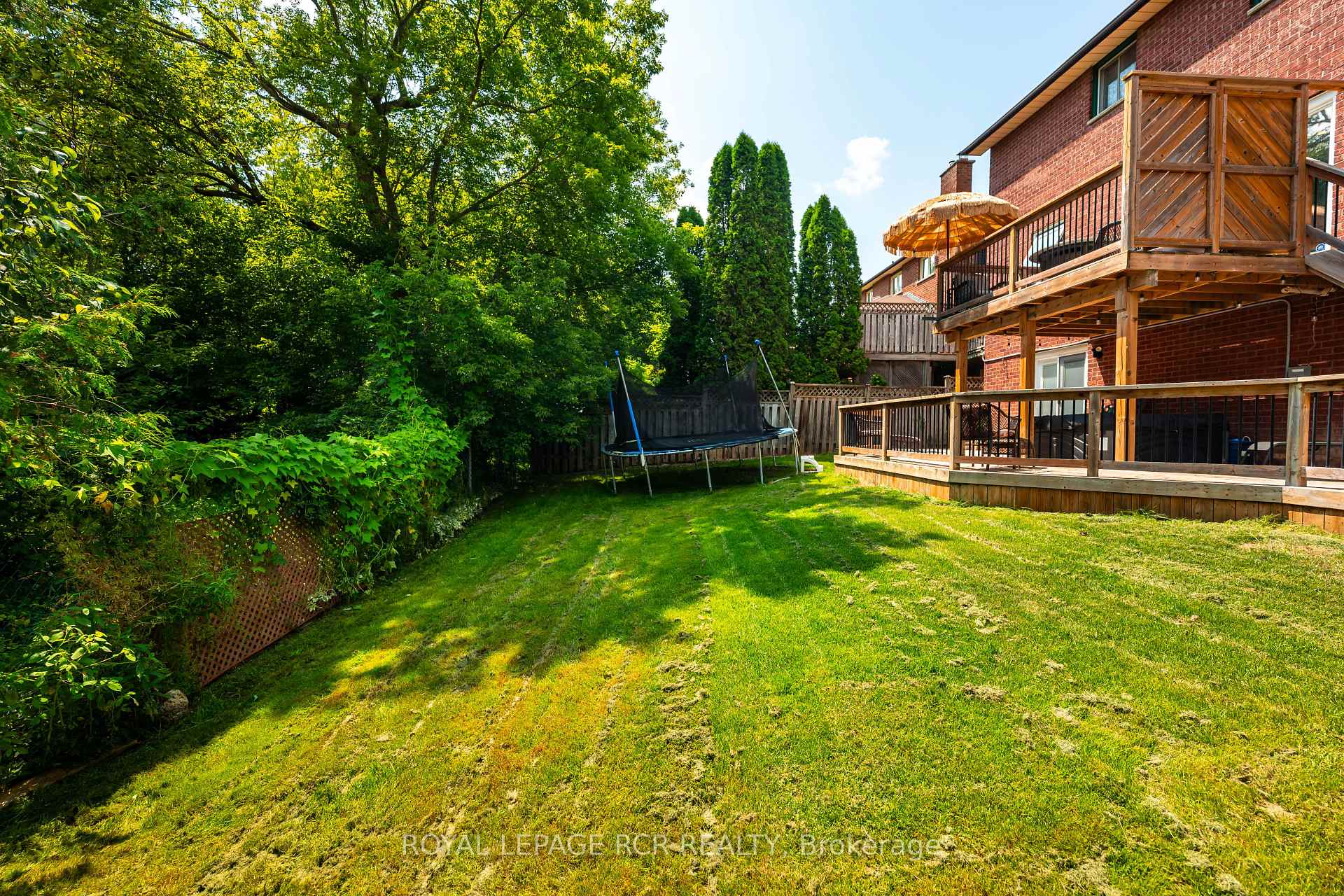 Photo 61 of 113 Meadow Drive, Orangeville — HOMEH