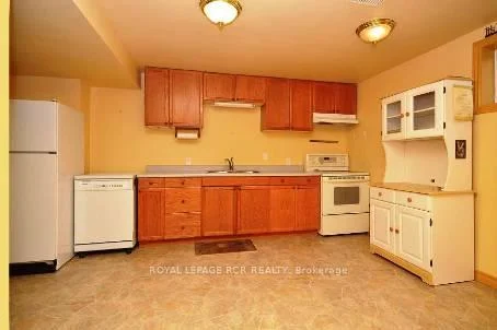 Photo 23 of 113 Meadow Drive, Orangeville — HOMEH