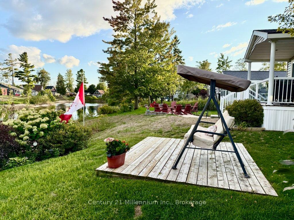 Photo 30 of 19 White Pines Trail, Wasaga Beach — HOMEH