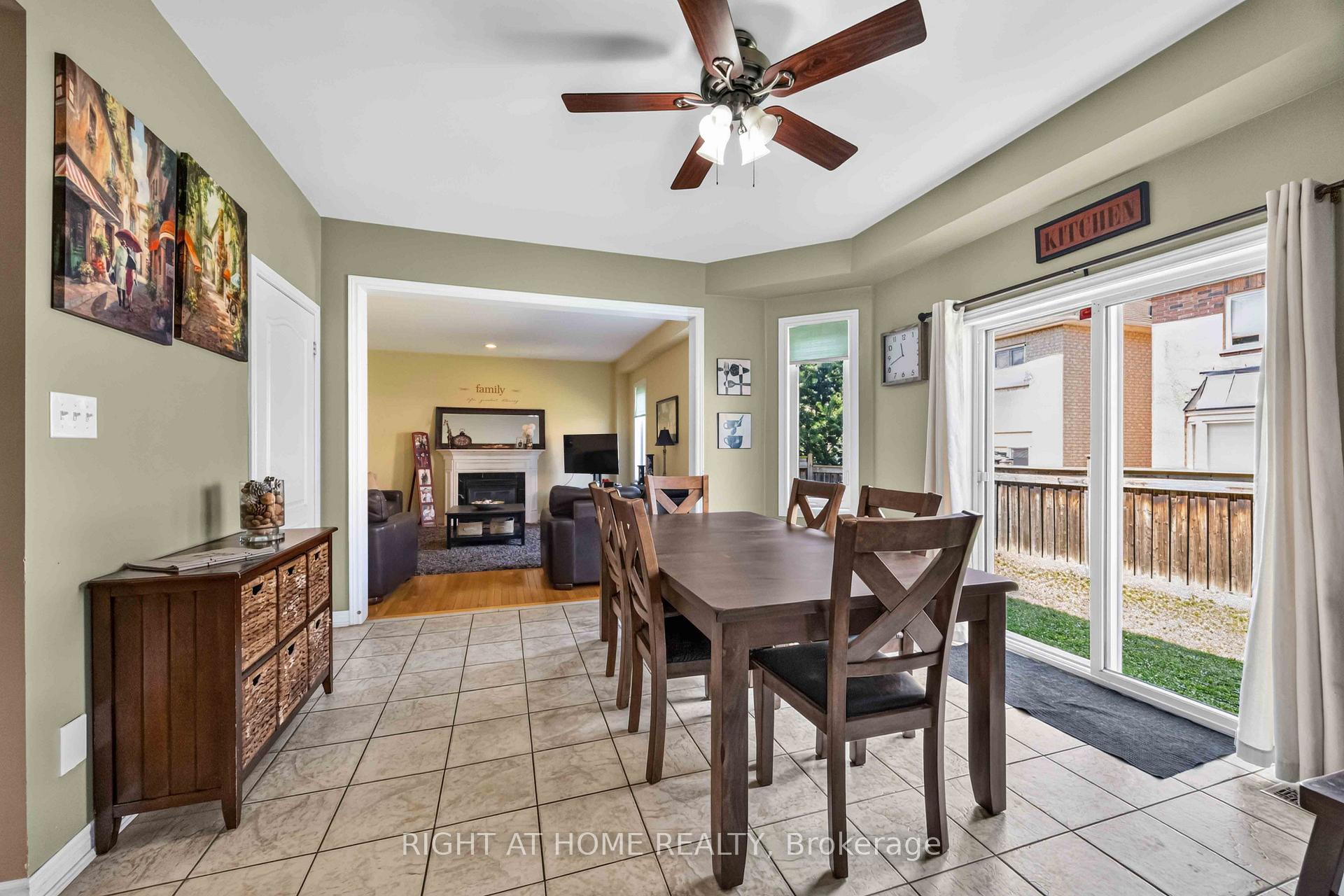 Photo 11 of 41 Foresta Drive, Vaughan, Vellore Village — HOMEH