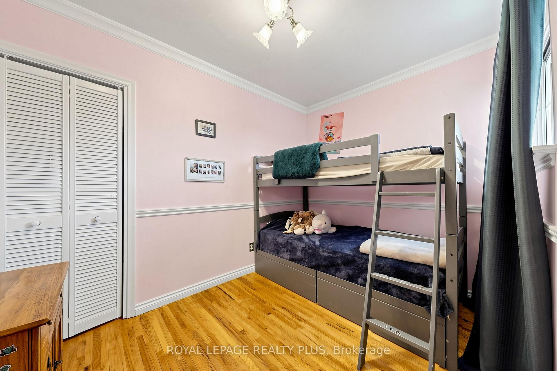 Photo 22 of 2359 Brookhurst Road, Mississauga, Clarkson — HOMEH