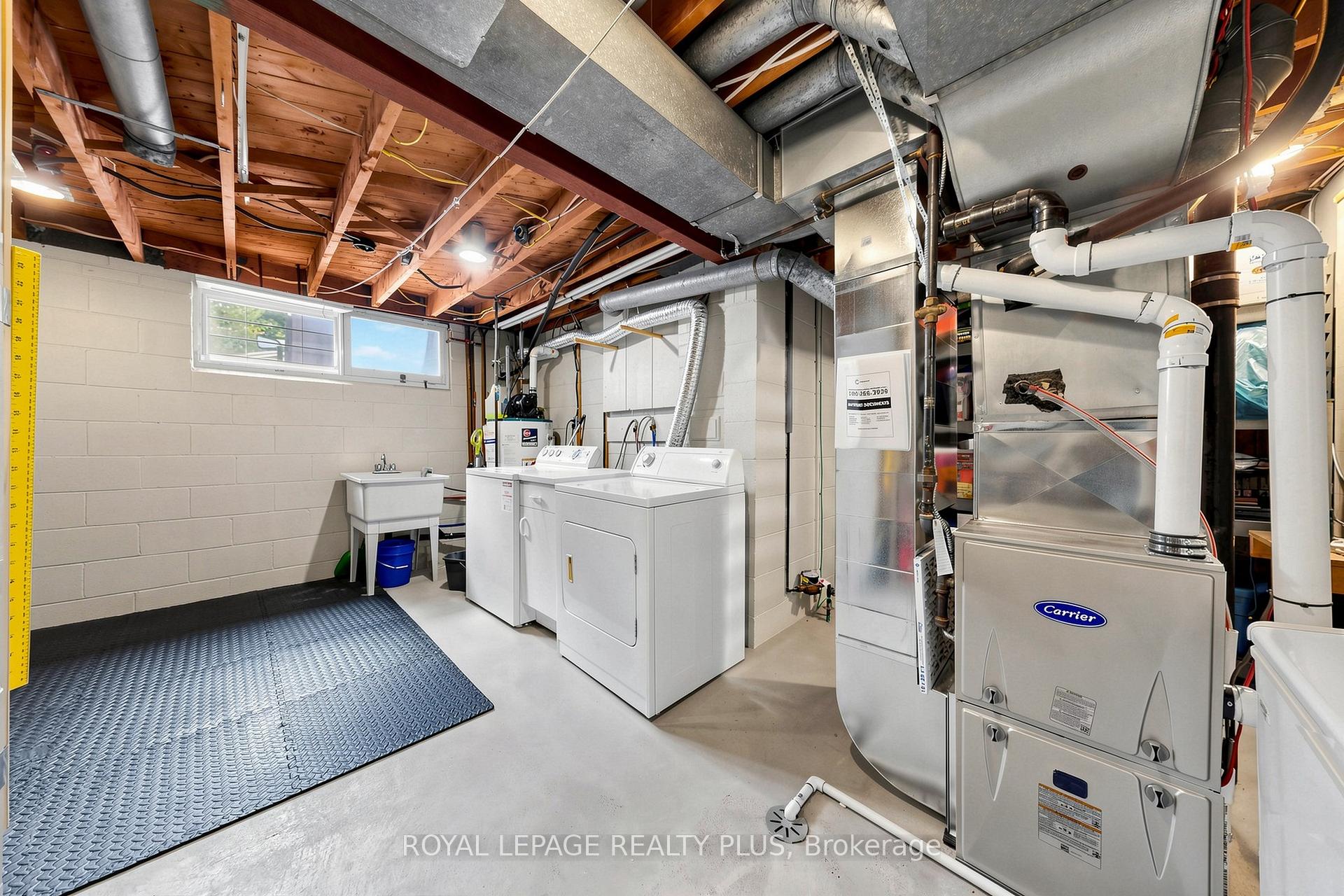 Photo 28 of 2359 Brookhurst Road, Mississauga, Clarkson — HOMEH