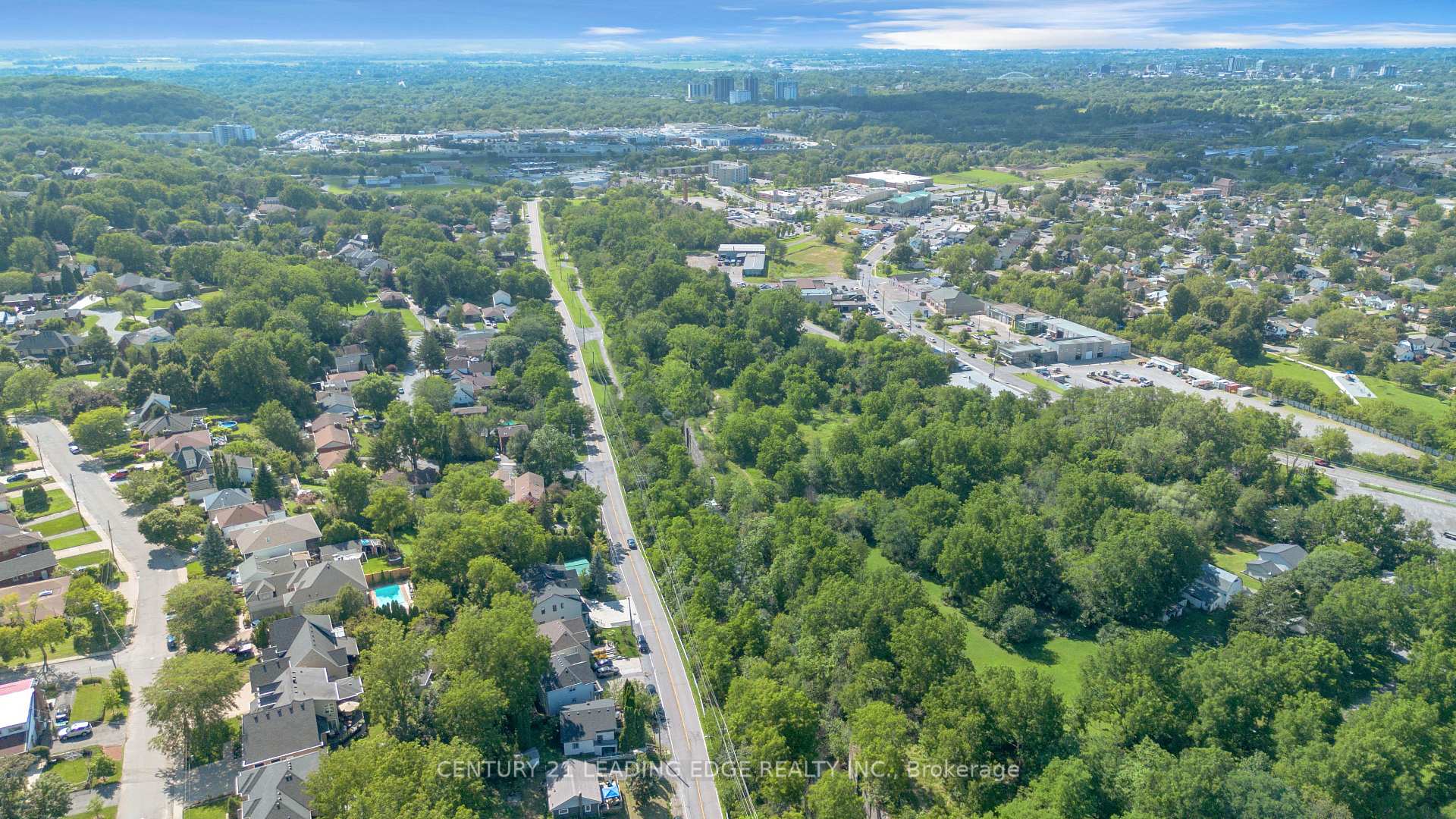 Photo 38 of 67 Bradley Street, St. Catharines, Burleigh Hill — HOMEH