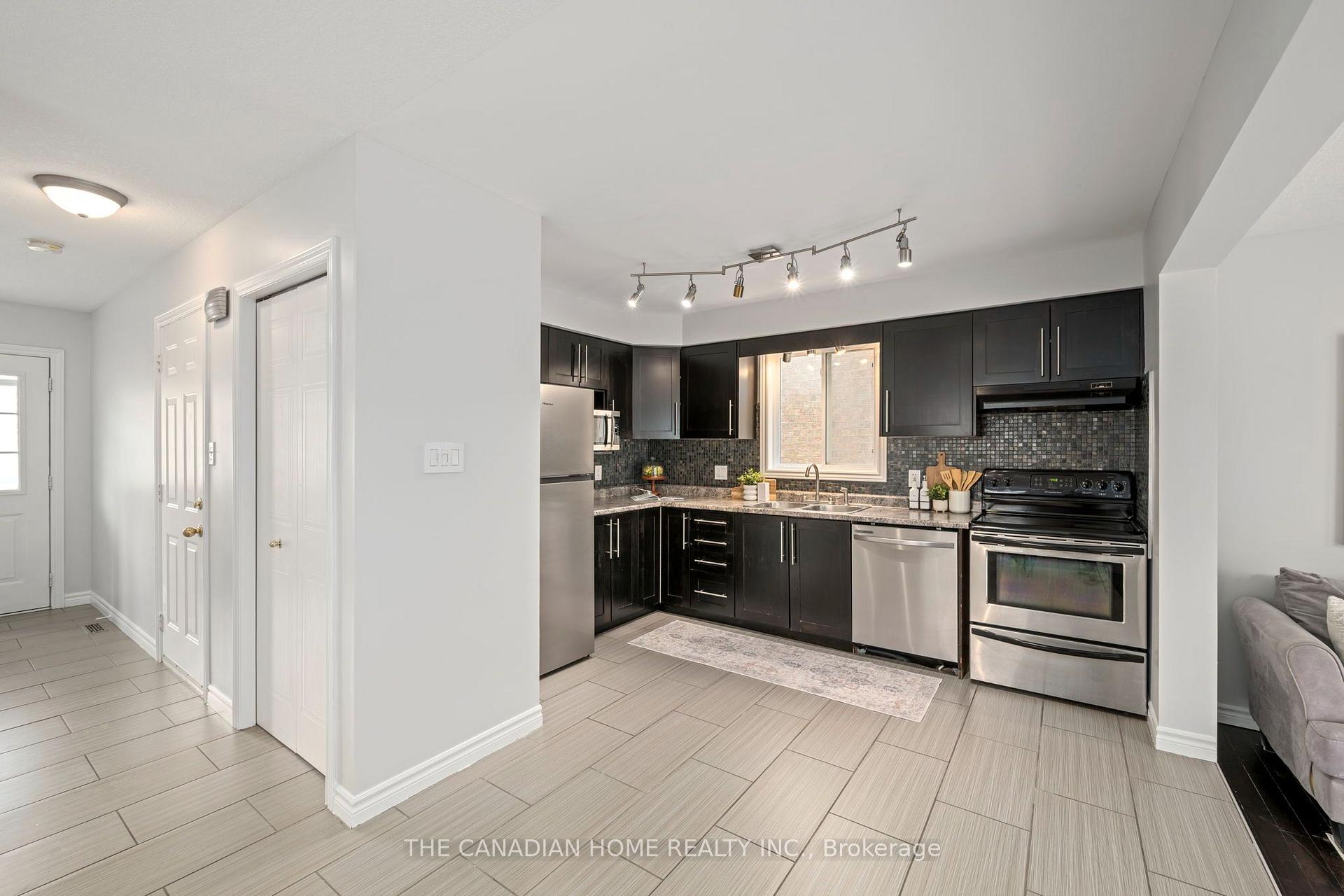 Photo 7 of 812 Sandcherry Street, London, North M — HOMEH