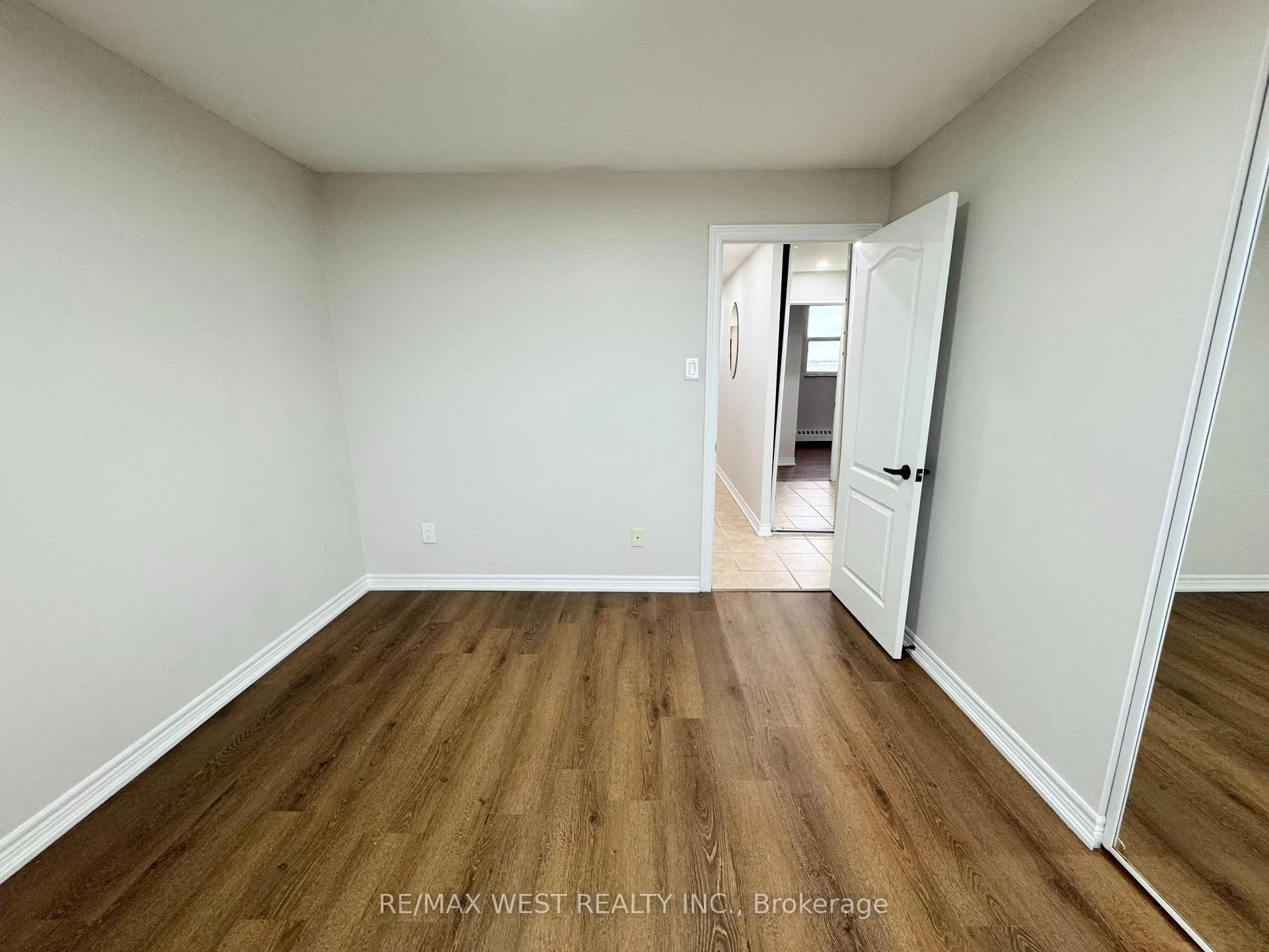 Photo 14 of Unit 709, 3533 Derry Road E, Mississauga, Malton — HOMEH