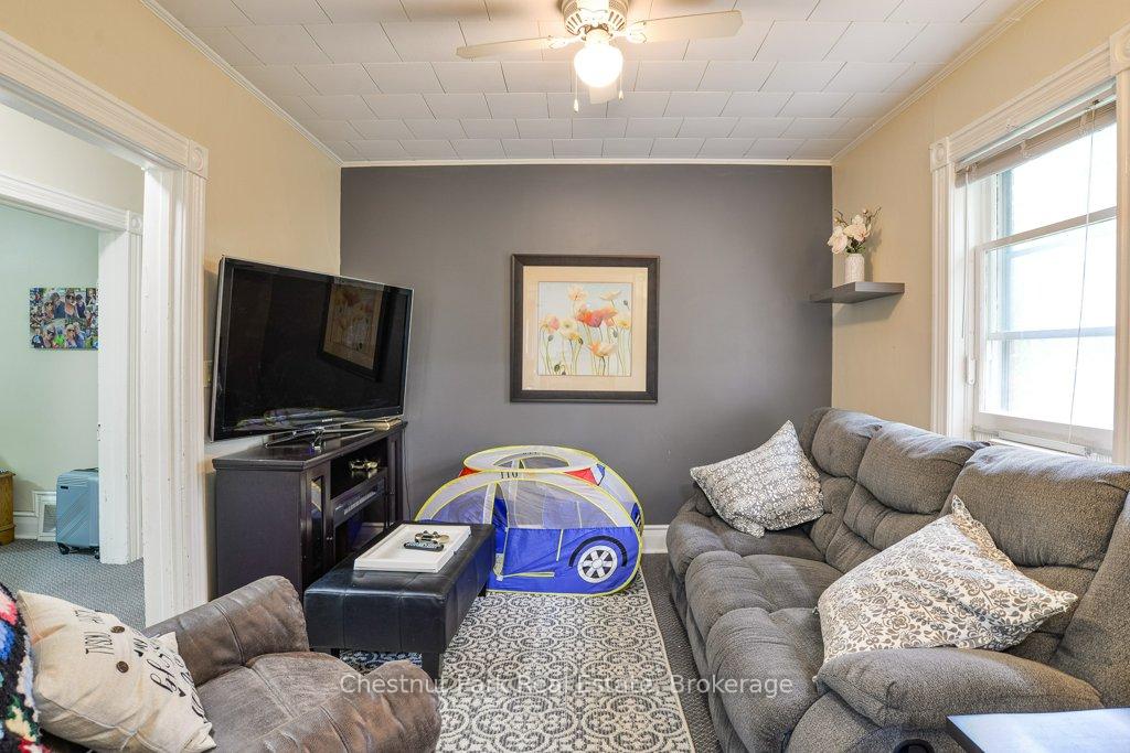 Photo 2 of 128 James Street, Bracebridge — HOMEH