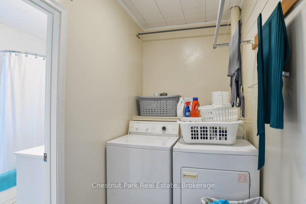 Photo 10 of 128 James Street, Bracebridge — HOMEH