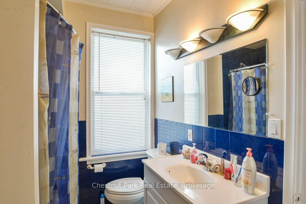 Photo 16 of 128 James Street, Bracebridge — HOMEH
