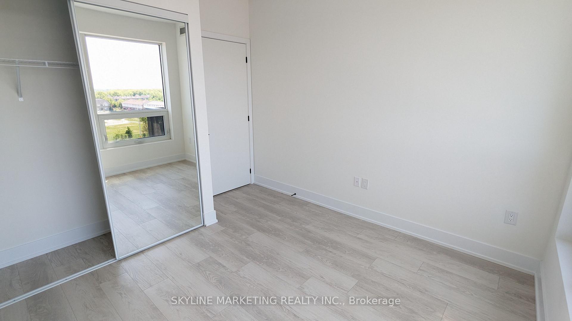 Photo 10 of Unit 437, 2450 Old Bronte Road, Oakville, Westmount — HOMEH