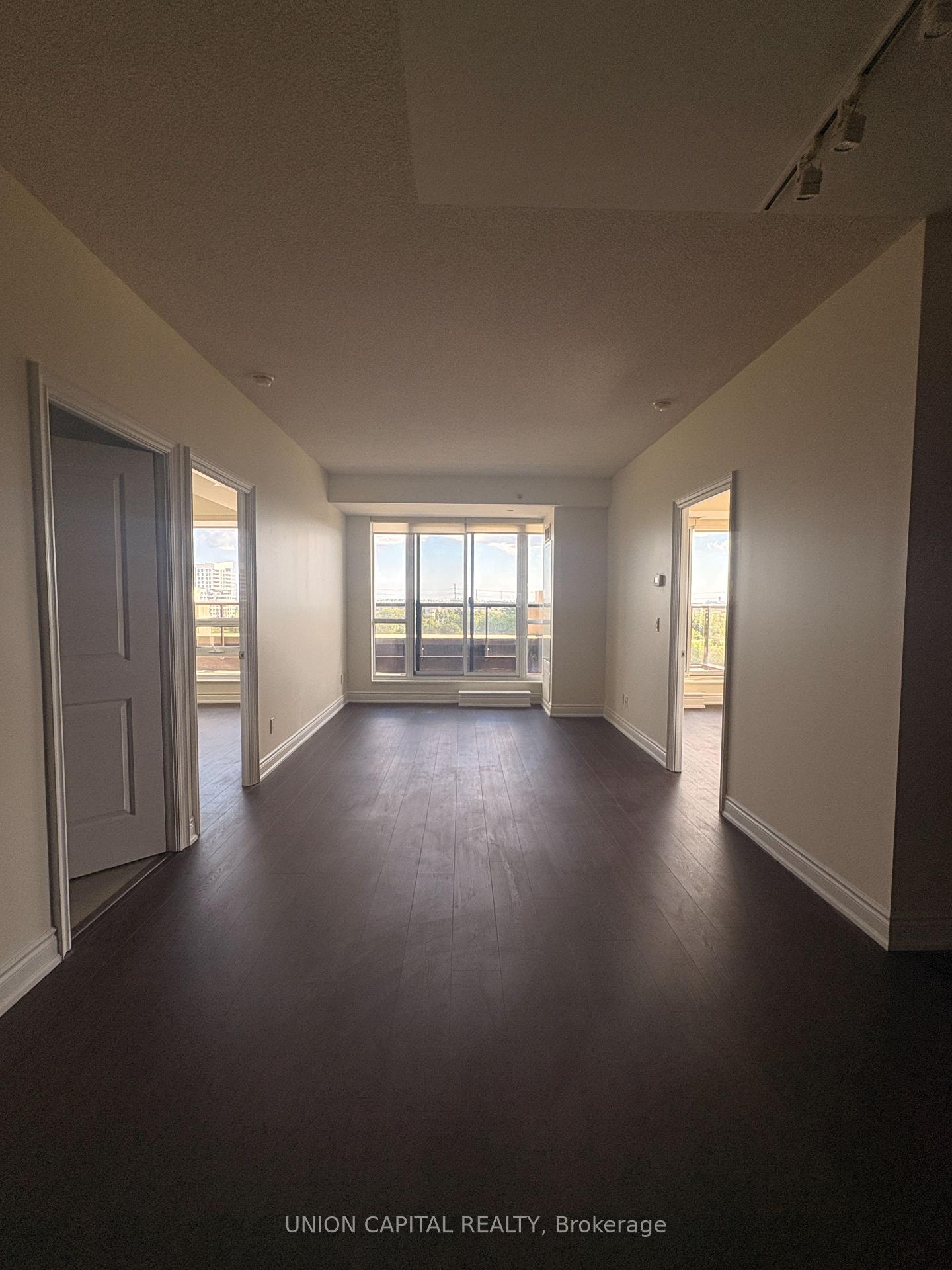 Photo 2 of Unit 815, 38 Cedarland Drive, Markham, Unionville — HOMEH