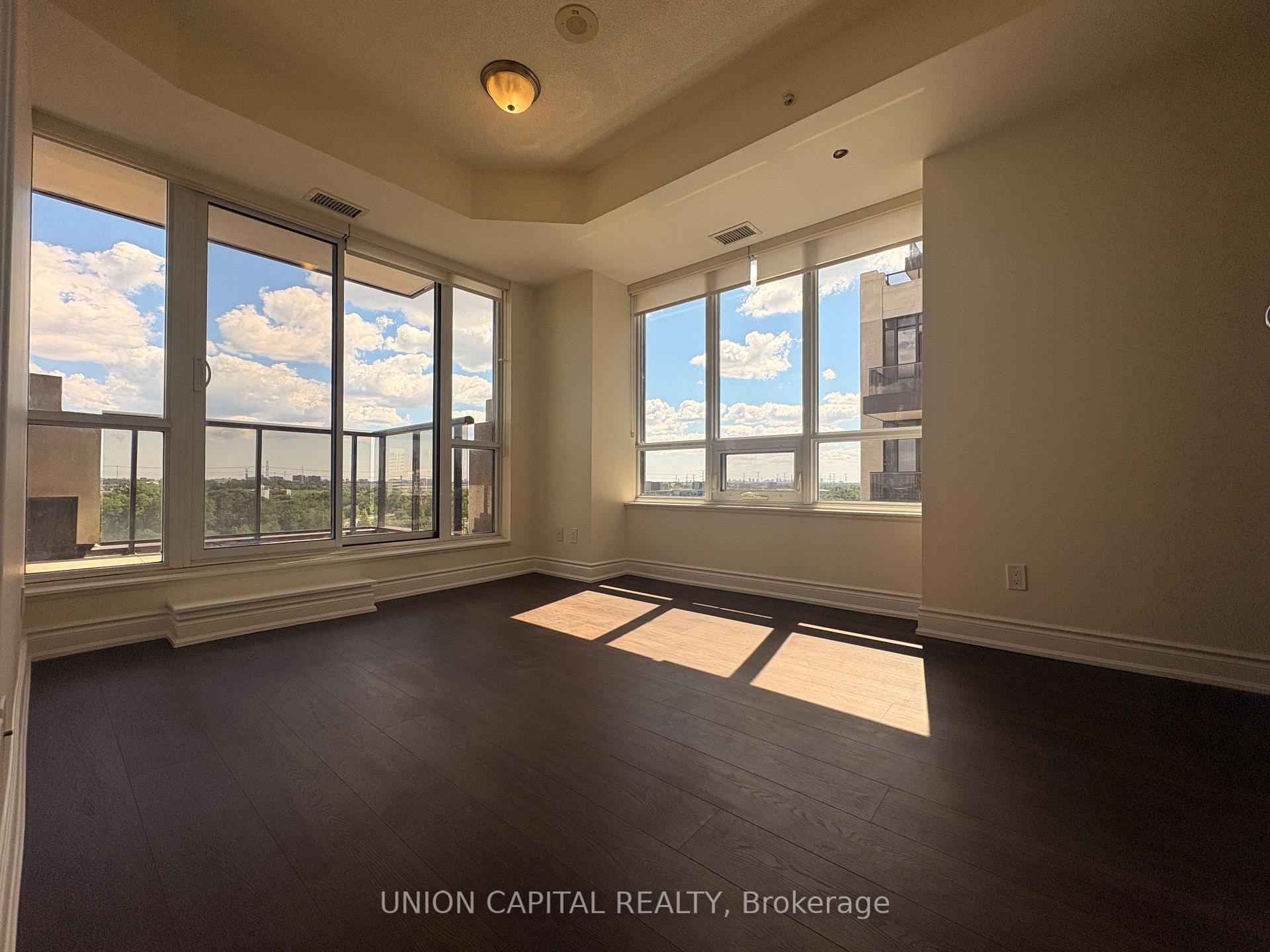 Photo 8 of Unit 815, 38 Cedarland Drive, Markham, Unionville — HOMEH