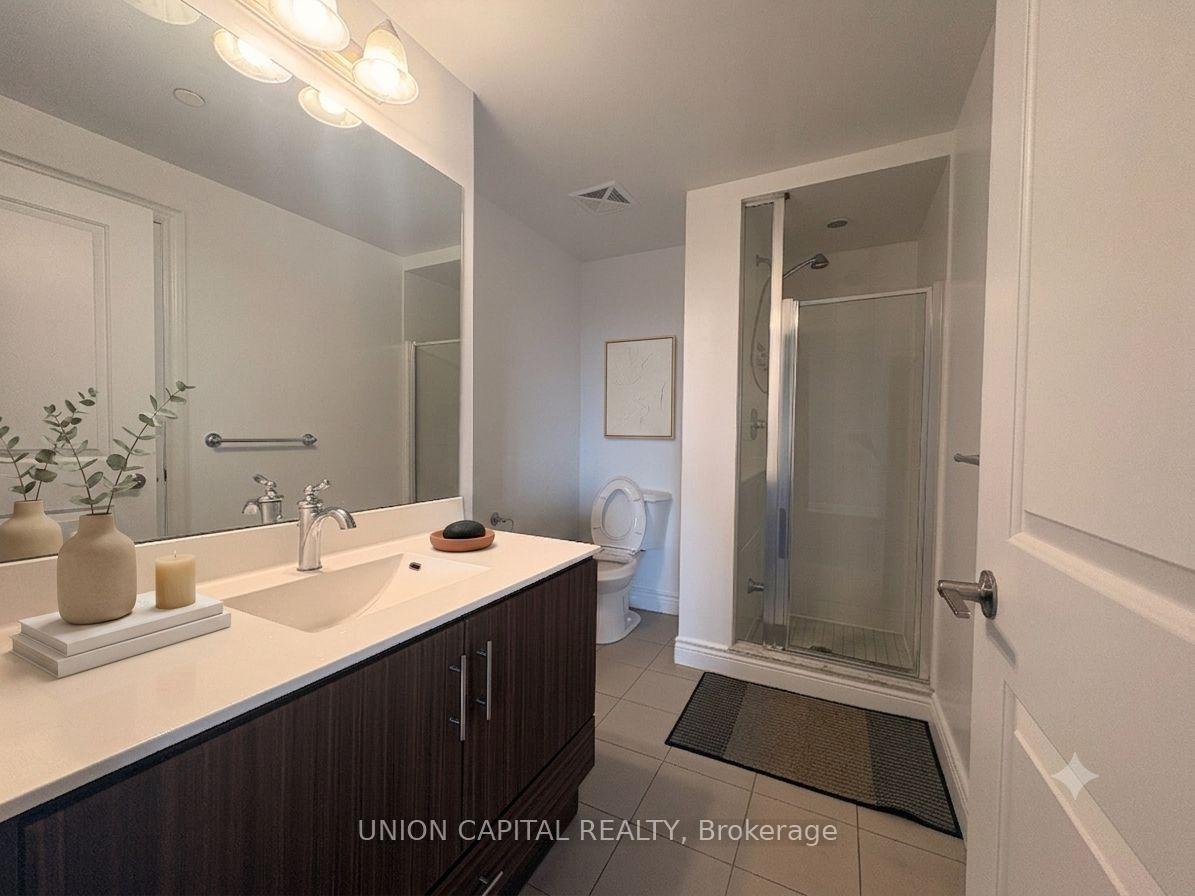 Photo 13 of Unit 815, 38 Cedarland Drive, Markham, Unionville — HOMEH