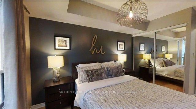 Photo 5 of Unit 722, 168 Simcoe Street, Toronto, Waterfront Communities — HOMEH