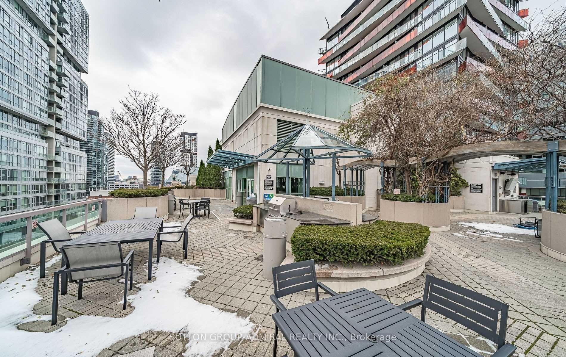 Photo 11 of Unit 722, 168 Simcoe Street, Toronto, Waterfront Communities — HOMEH