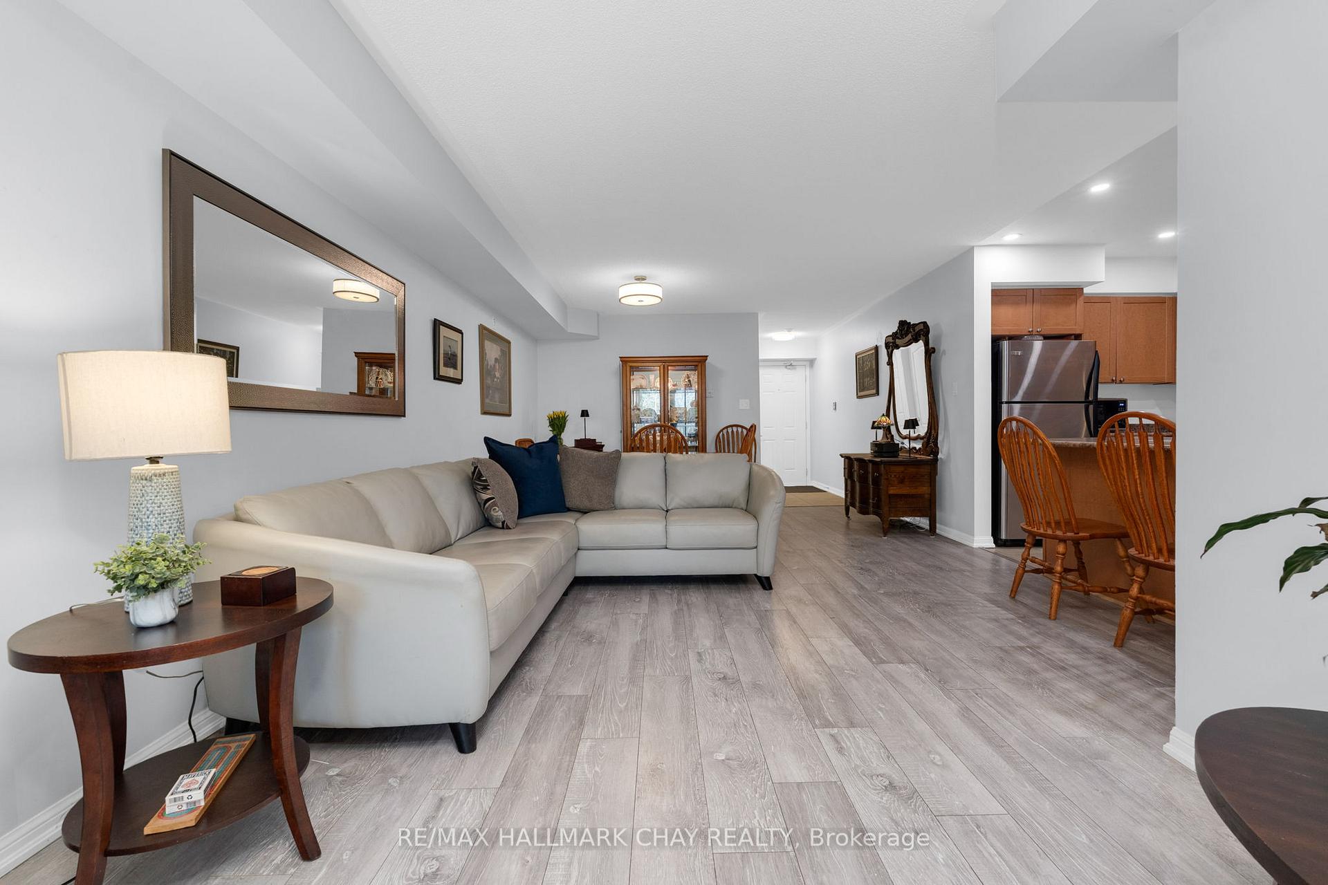 Photo 14 of Unit 307, 40 Mulligan Lane, Wasaga Beach — HOMEH