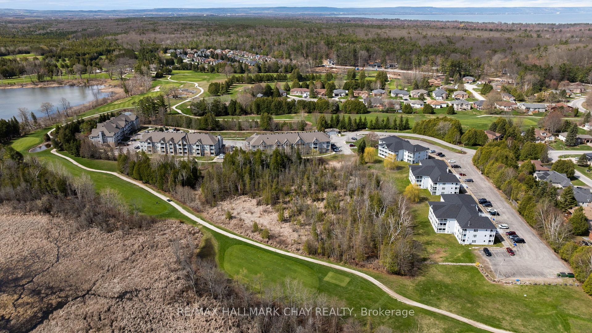 Photo 32 of Unit 307, 40 Mulligan Lane, Wasaga Beach — HOMEH