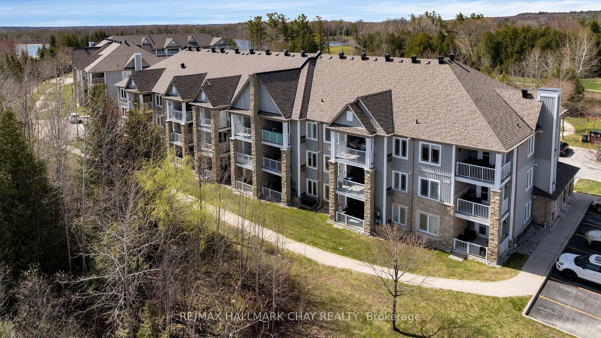 Photo 33 of Unit 307, 40 Mulligan Lane, Wasaga Beach — HOMEH