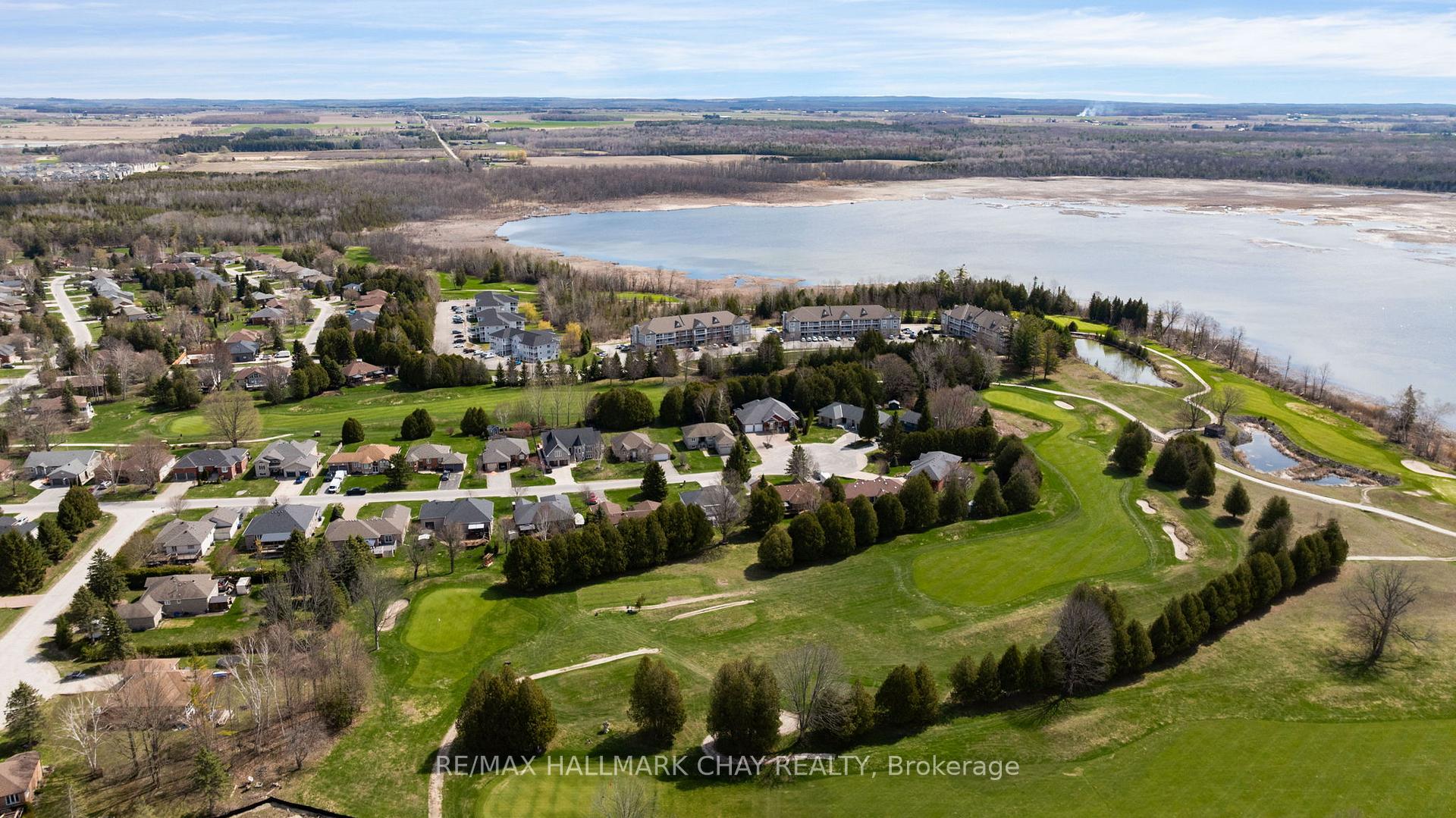 Photo 35 of Unit 307, 40 Mulligan Lane, Wasaga Beach — HOMEH