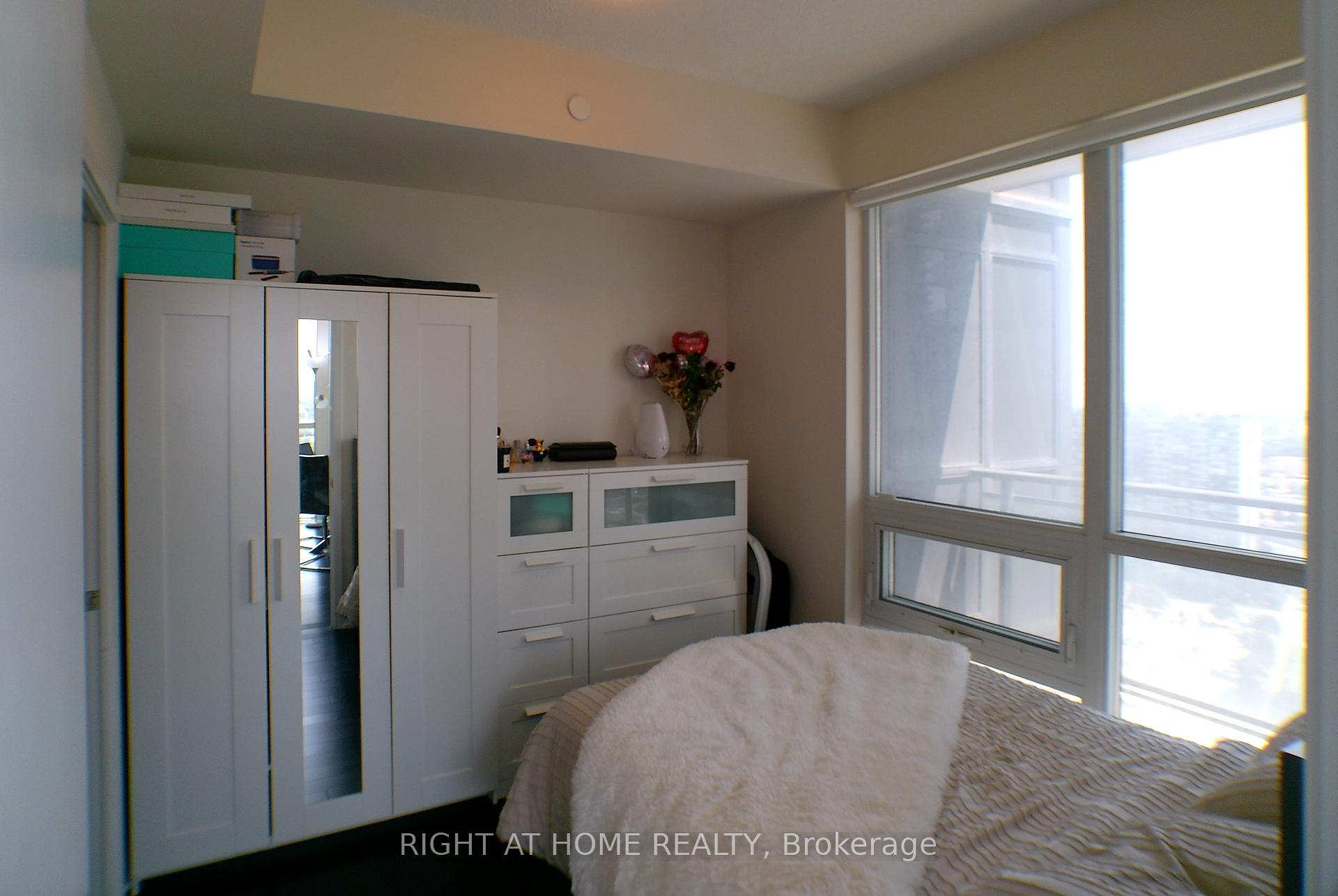Photo 10 of Unit 2202, 510 Curran Place, Mississauga, Creditview — HOMEH