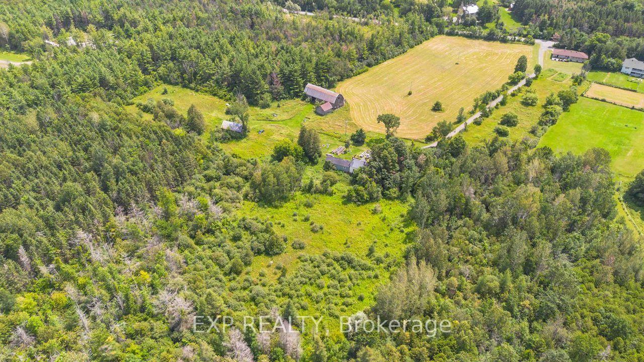 Photo 4 of 8037 Parkway Road, Ottawa, Osgoode Twp North of Reg Rd 6 — HOMEH