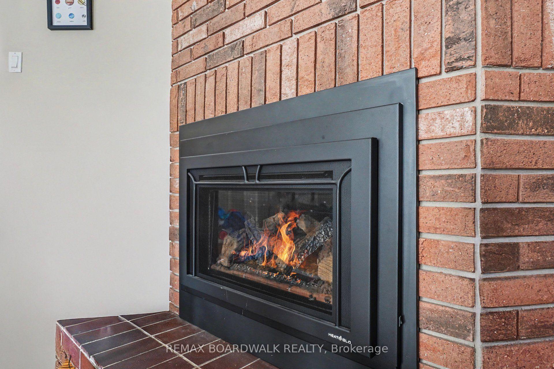 Photo 10 of 84 Sherway Drive, Ottawa, Barrhaven - Pheasant Run — HOMEH
