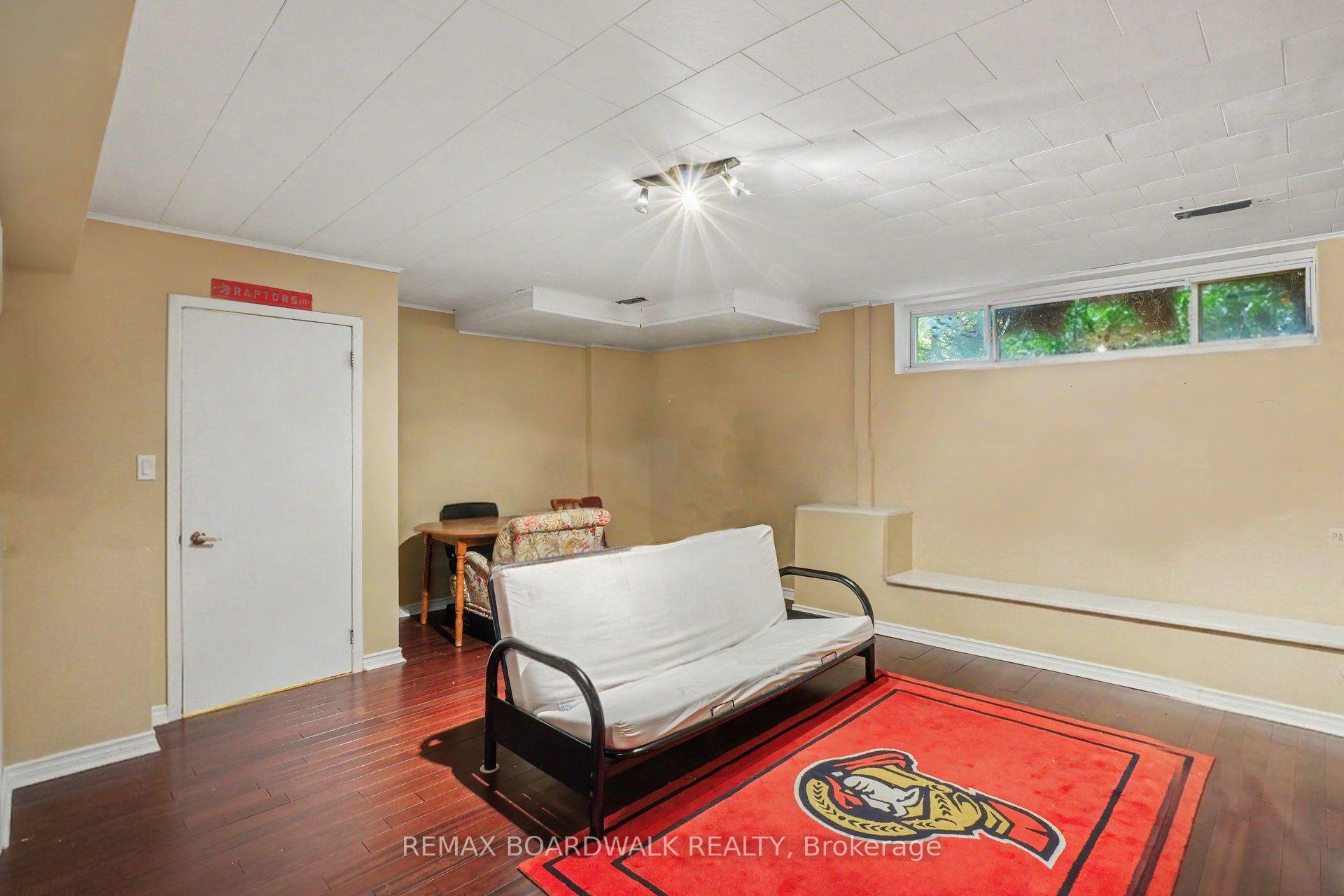 Photo 22 of 84 Sherway Drive, Ottawa, Barrhaven - Pheasant Run — HOMEH