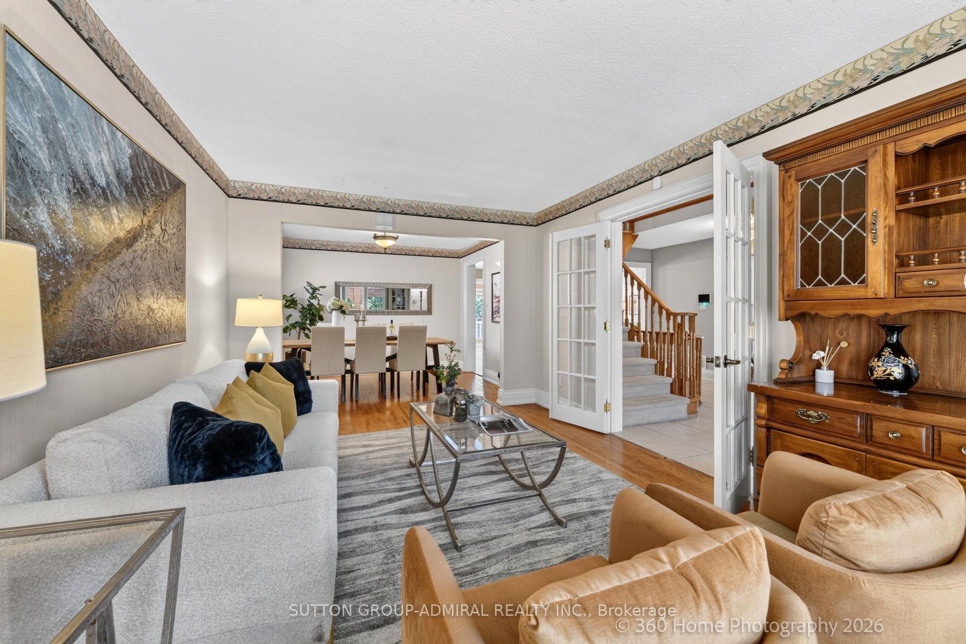 Photo 7 of 193 Wigwoss Drive, Vaughan, East Woodbridge — HOMEH
