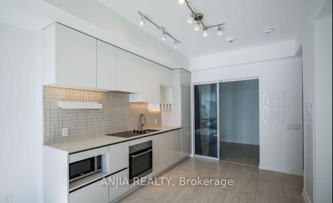 Photo 7 of Unit 2206, 898 Portage Parkway, Vaughan, Vaughan Corporate Centre — HOMEH