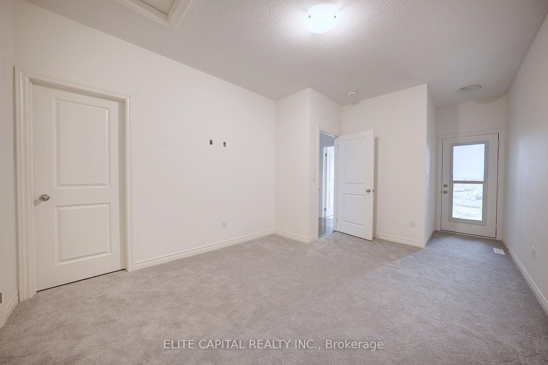 Photo 11 of 84 Holyrood Crescent, Vaughan, Kleinburg — HOMEH