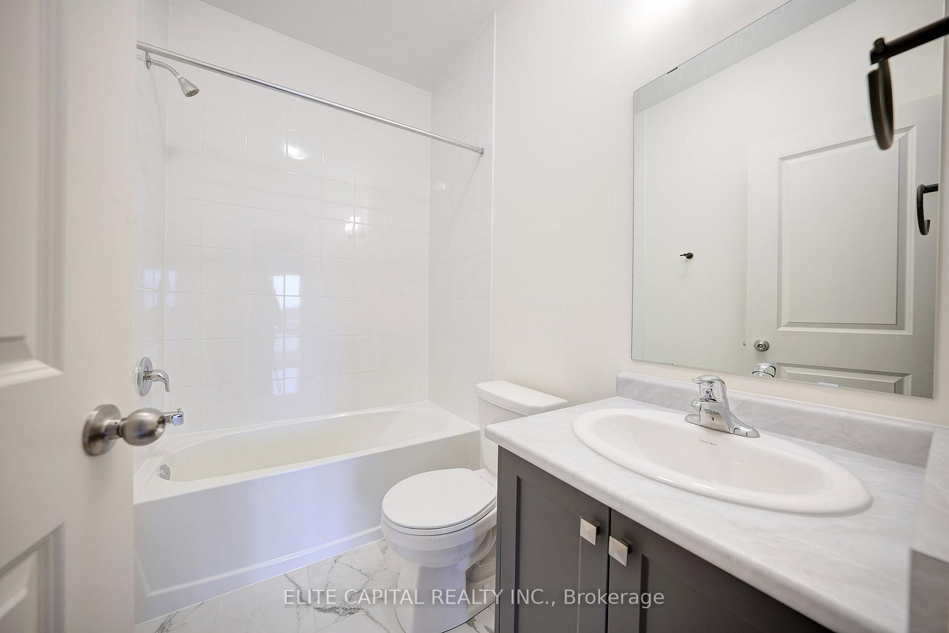 Photo 14 of 84 Holyrood Crescent, Vaughan, Kleinburg — HOMEH