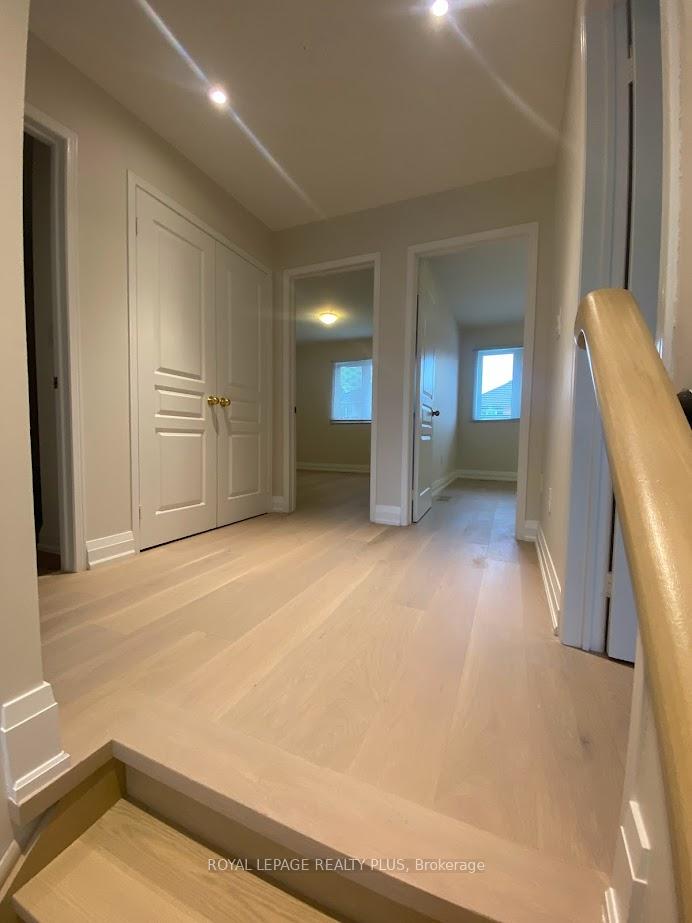 Photo 13 of 1812 Castlemore Avenue, Markham, Greensborough — HOMEH