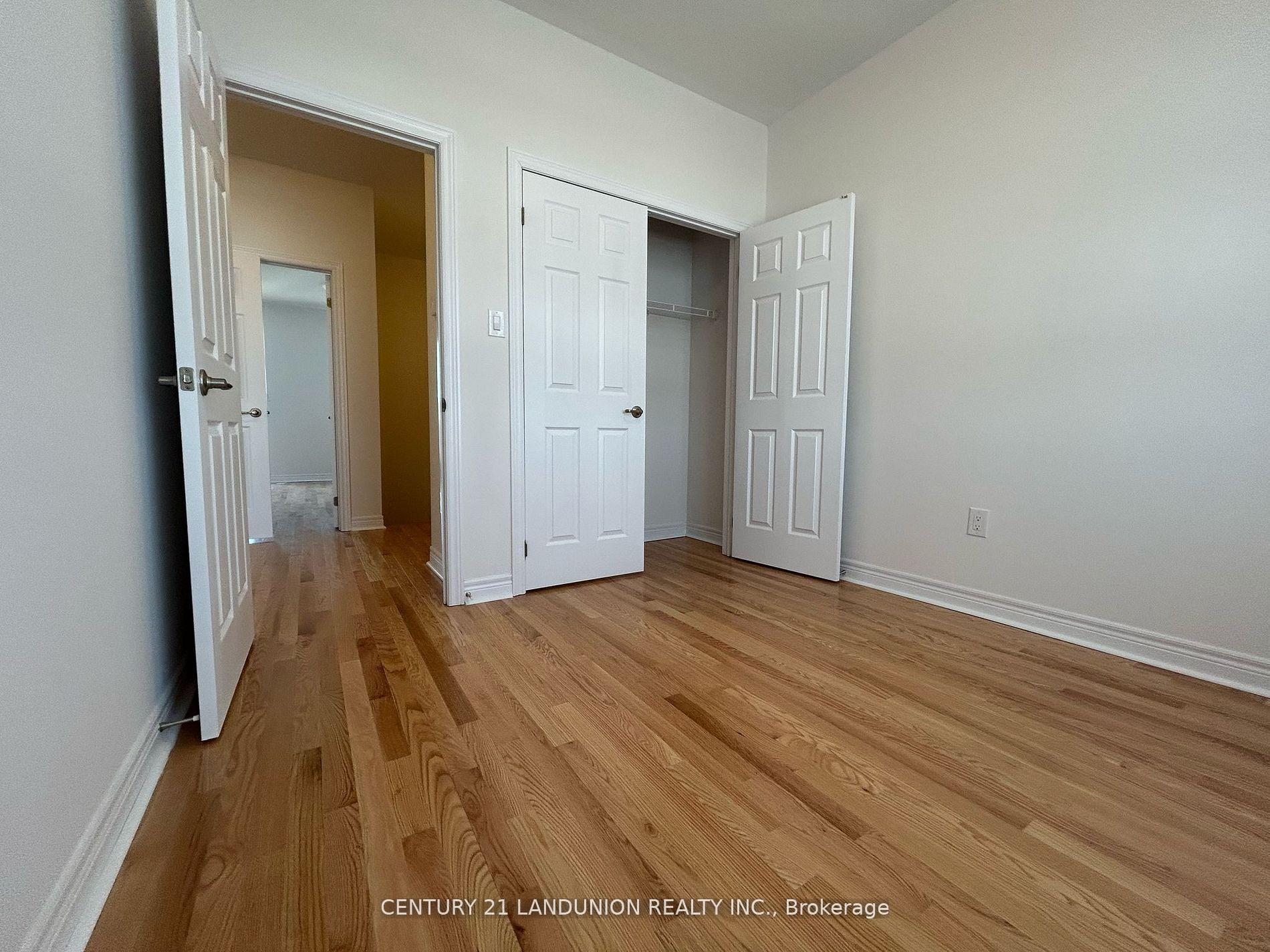 Photo 31 of 111 Mumbai Drive, Markham, Middlefield — HOMEH