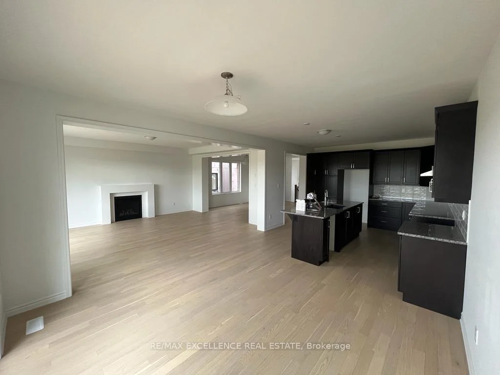 Photo 5 of 146 Forestwalk Street, Kitchener, Huron Park — HOMEH