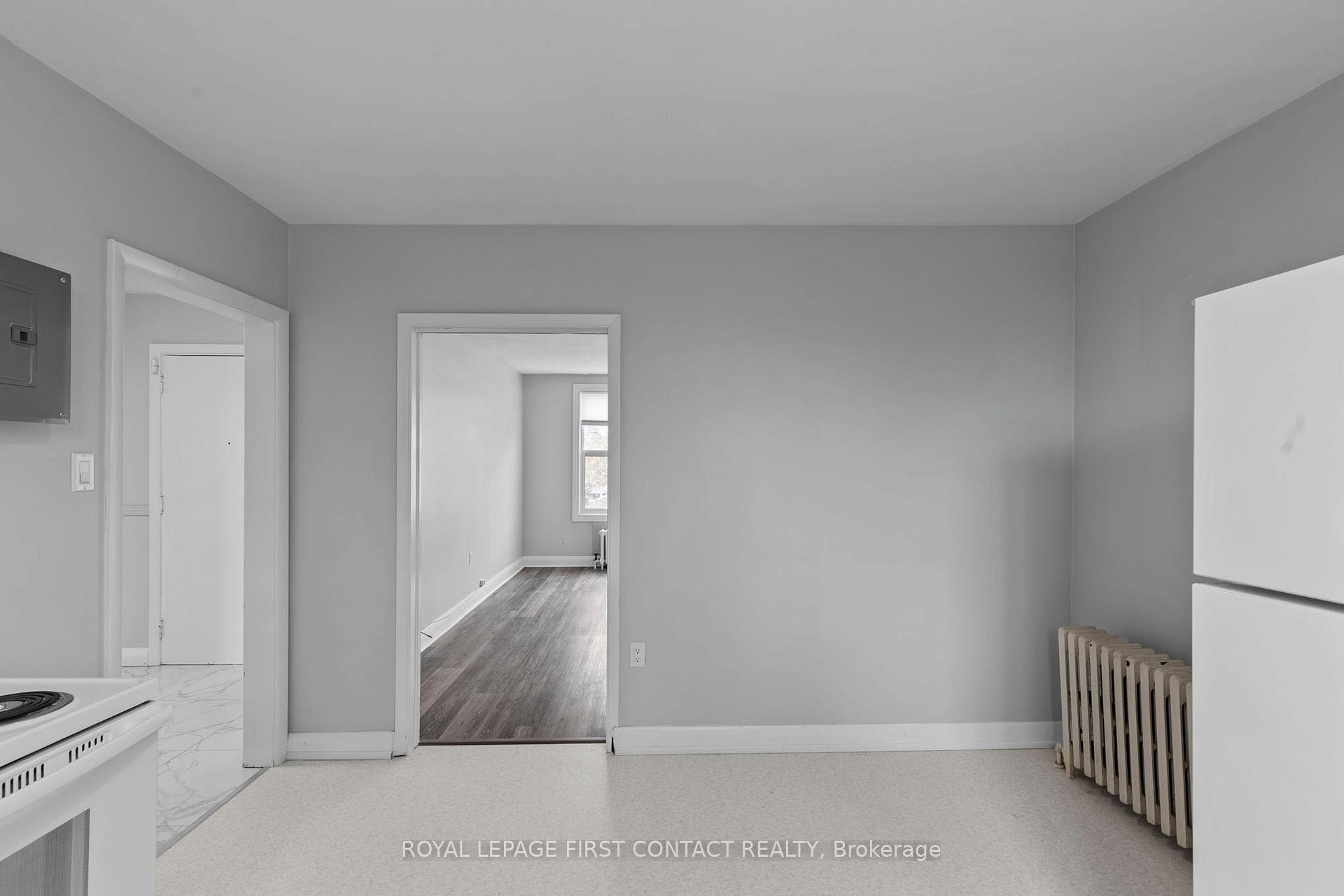 Photo 12 of 134 Napier Street, Barrie, Codrington — HOMEH