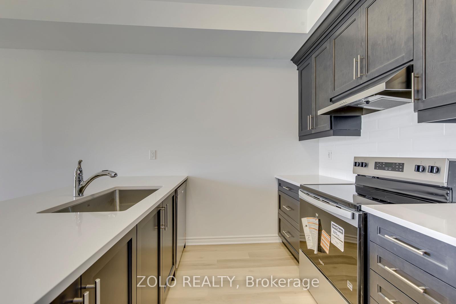 Photo 8 of 1572 Rutland Crescent, Milton, Bowes — HOMEH